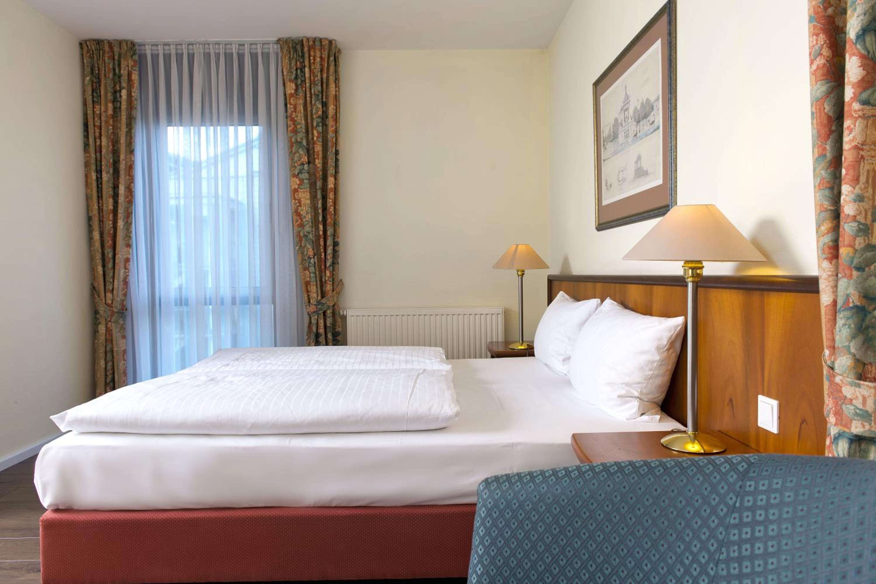 Standard Double Room - Photo 2