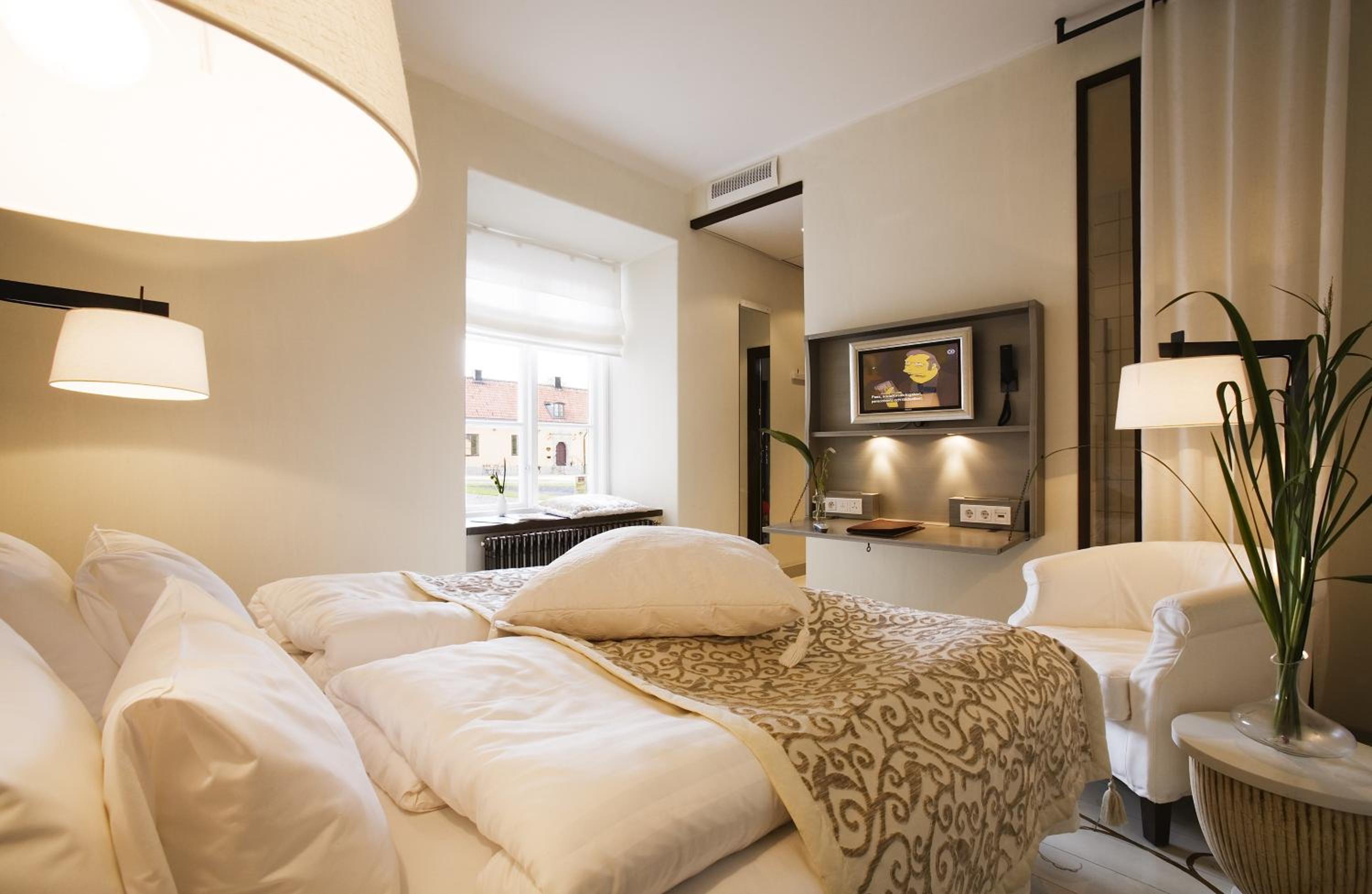 Standard Double Room - Photo 4