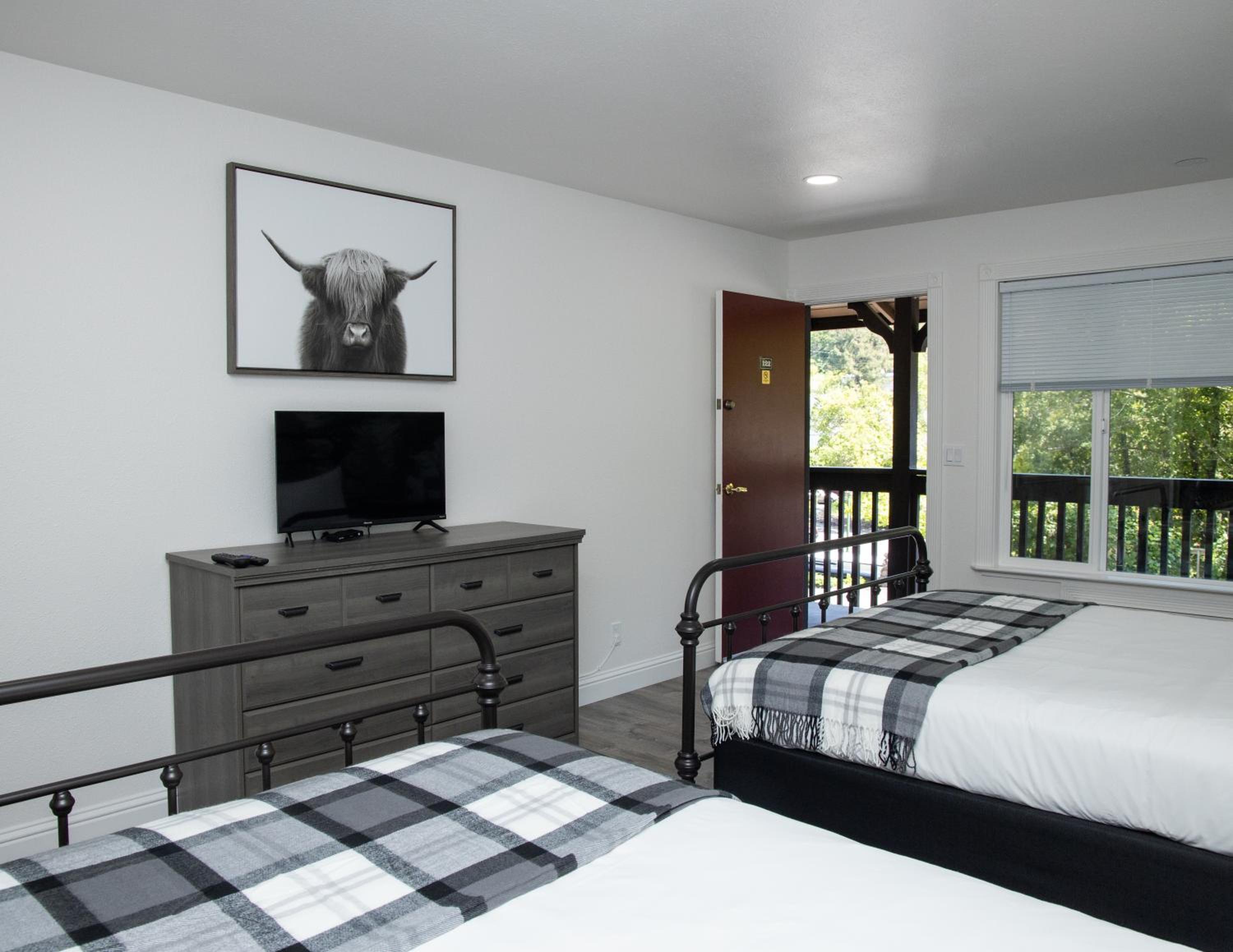 Deluxe Room - Photo 3