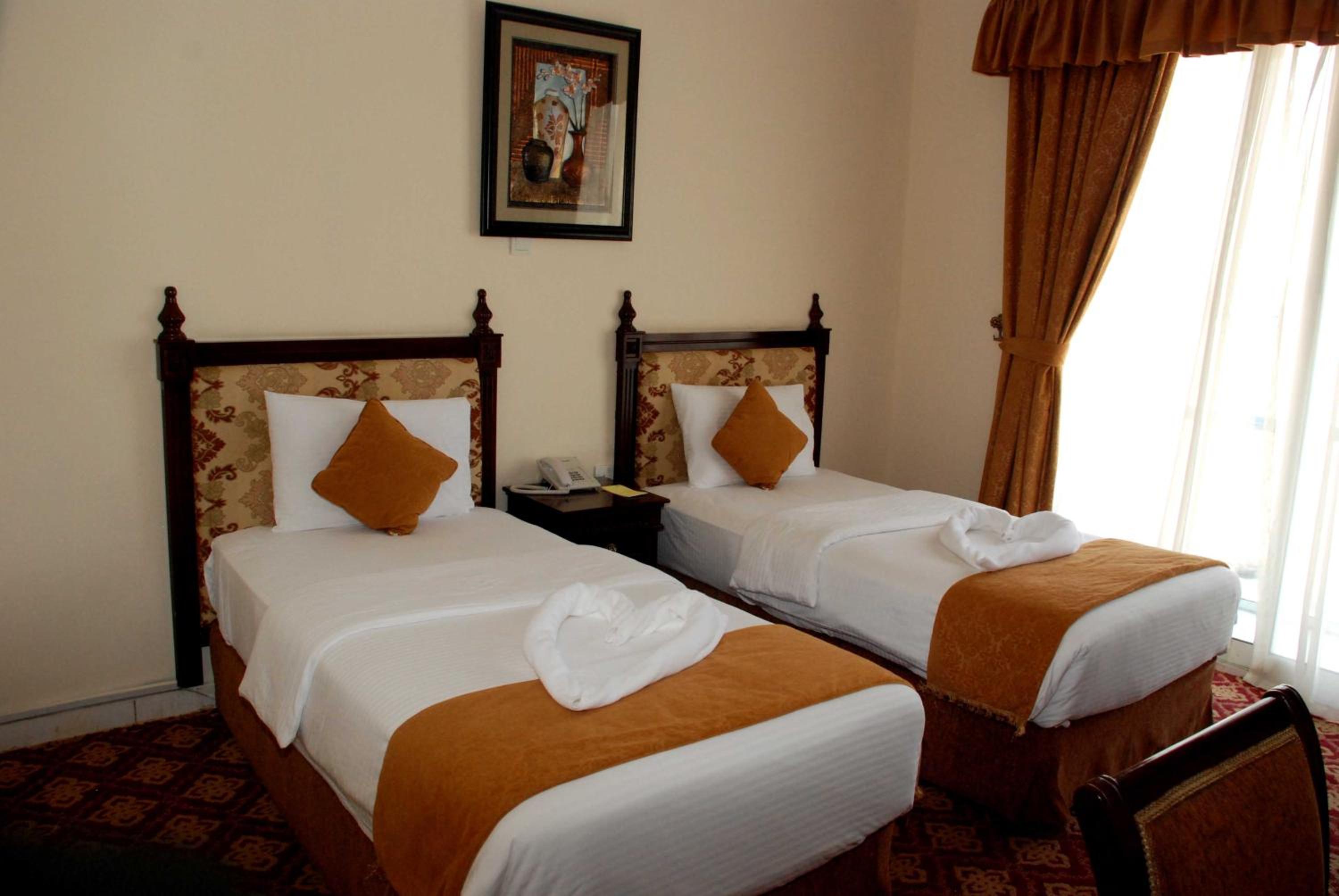 Standard Twin Room with Sea View photo 2