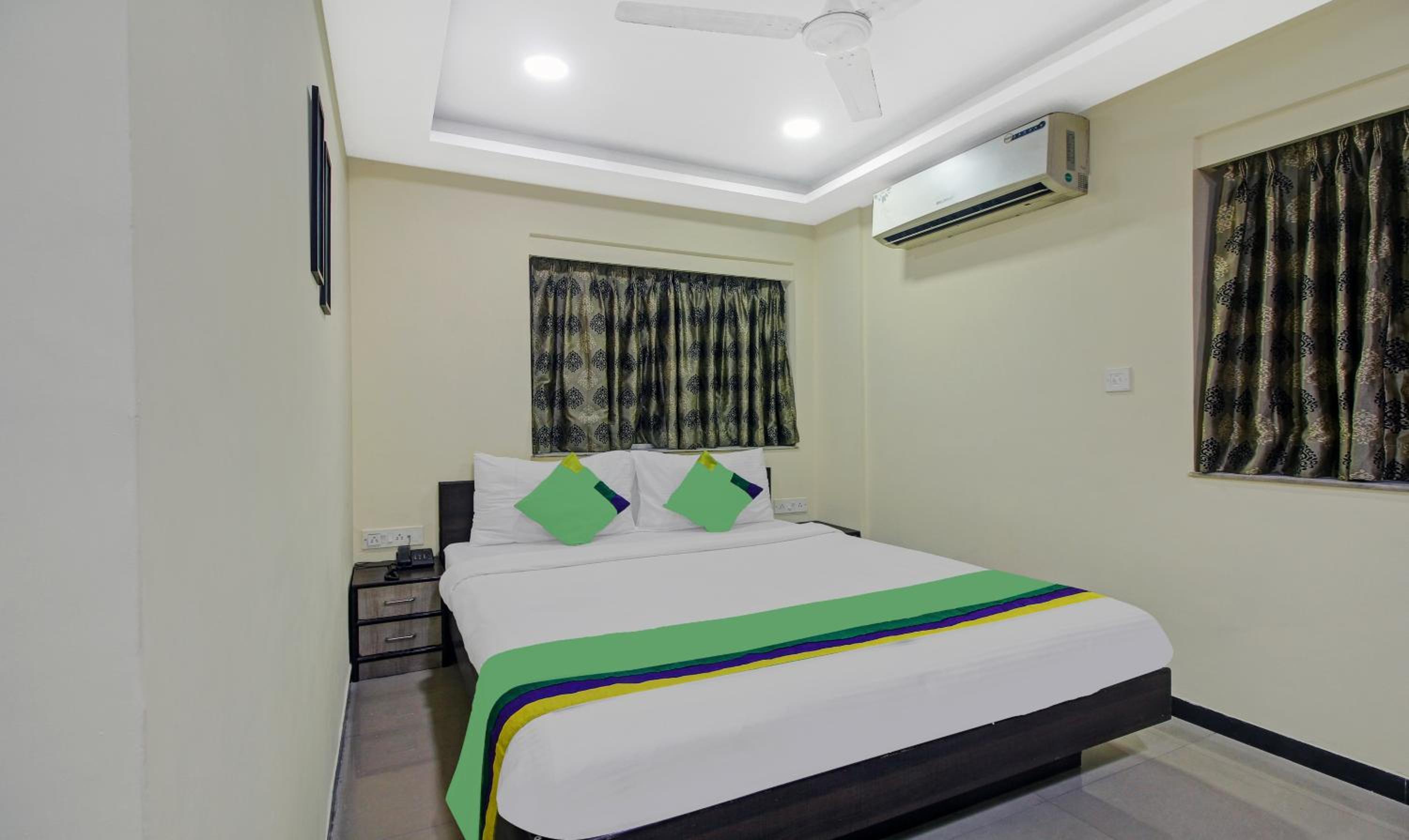 Standard Room - Photo 16