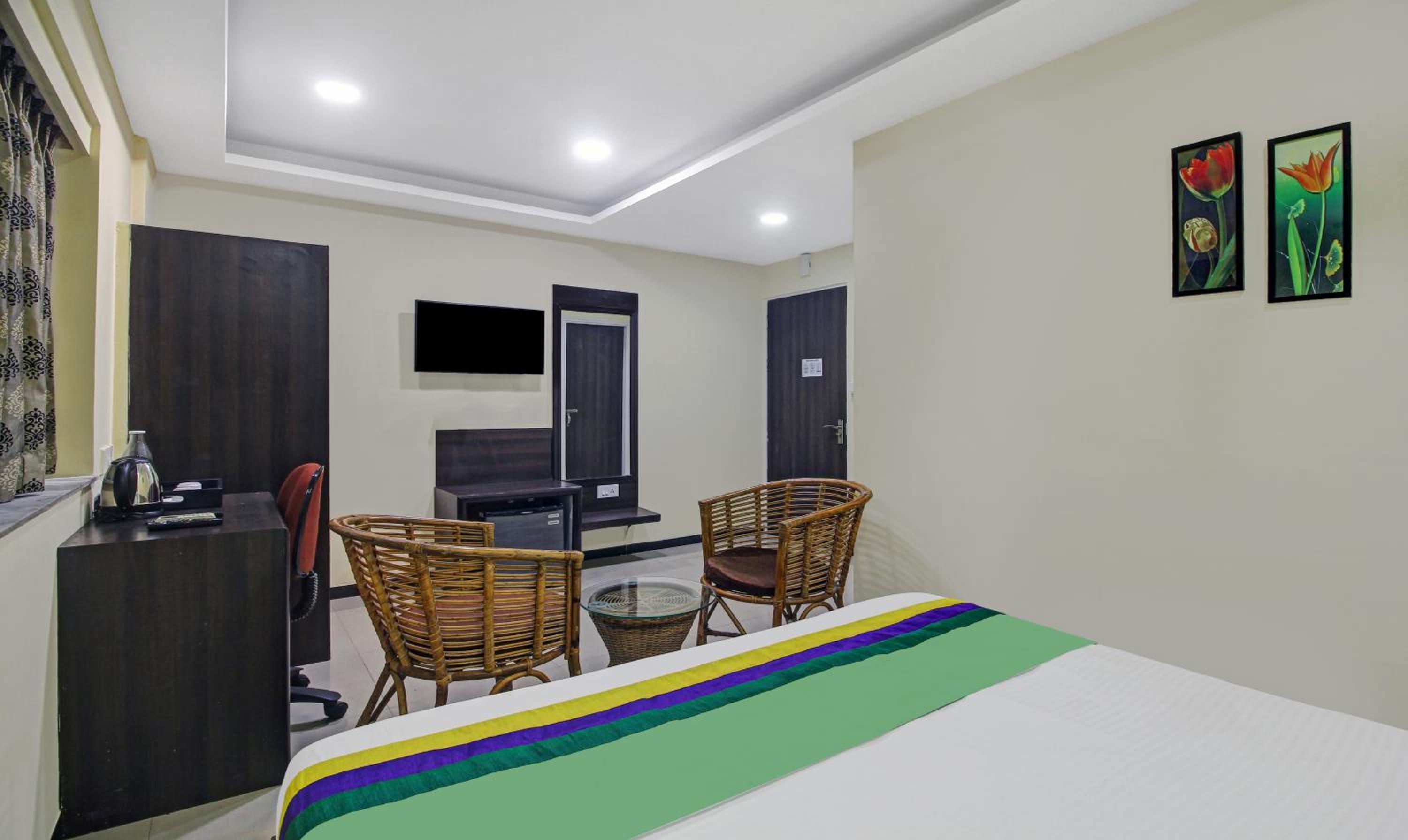 Standard Room - Photo 13