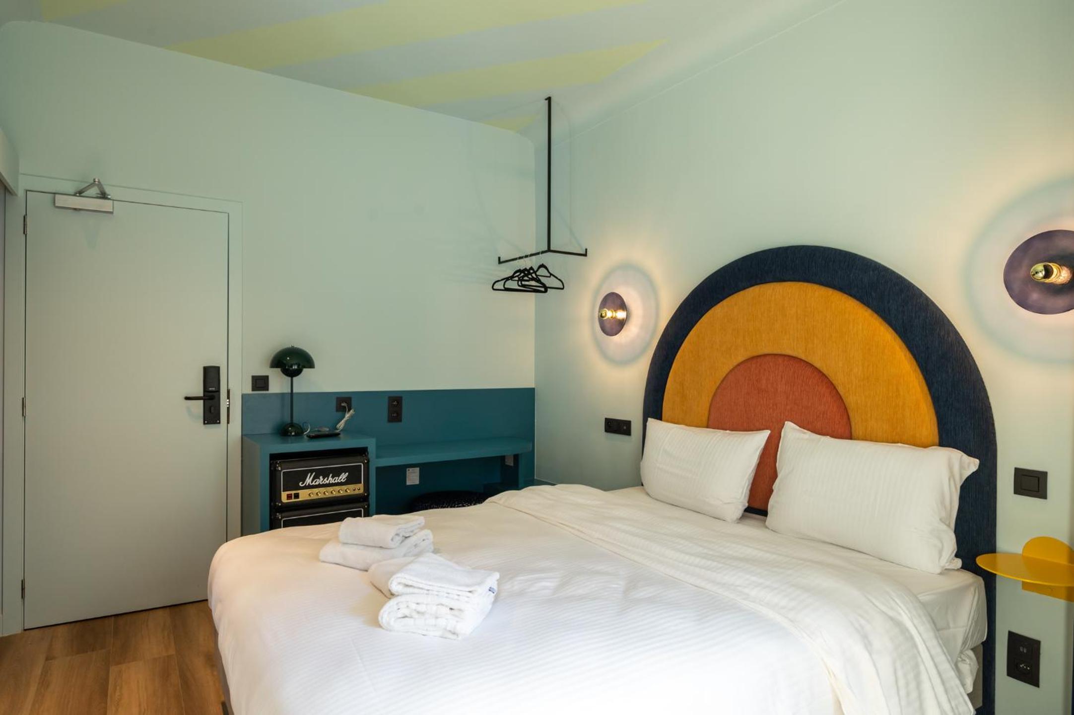 Deluxe Double Room with Bath photo 1