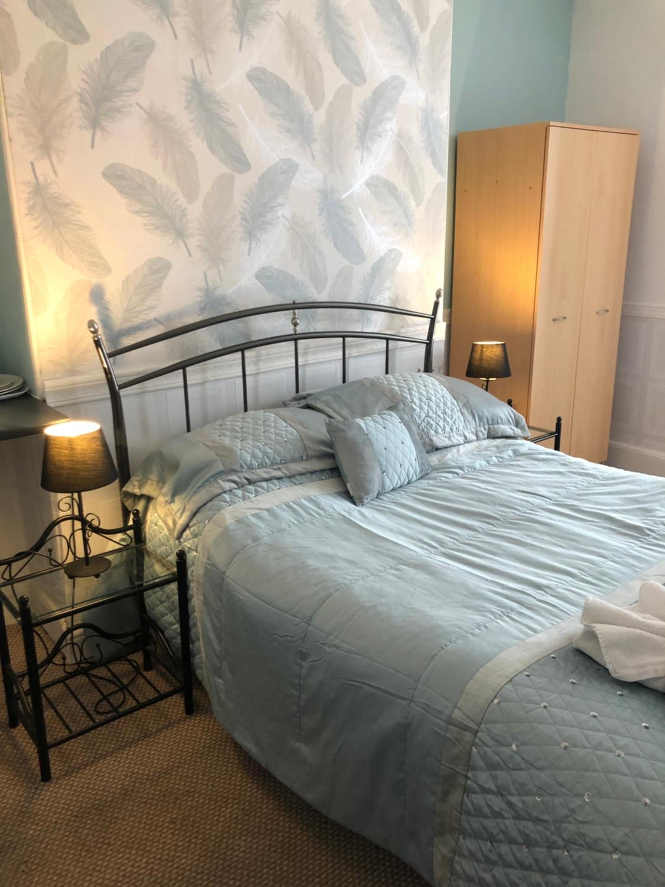 Budget Double Room - Photo 1