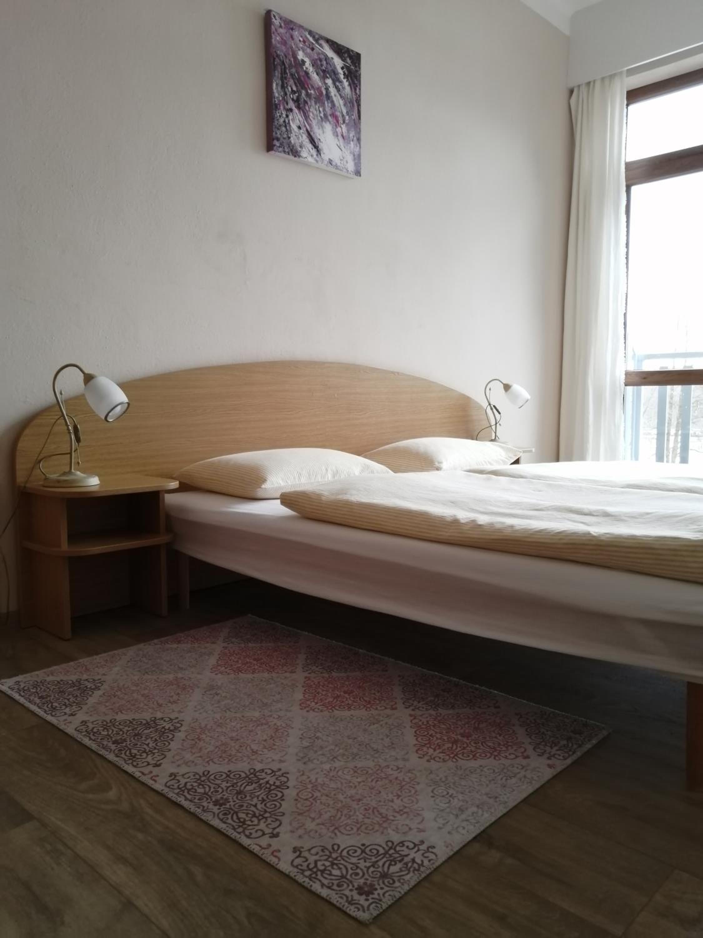 Double Room with Balcony - Photo 3