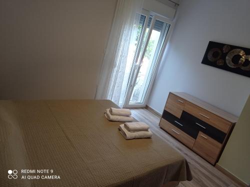Three-Bedroom Apartment photo 1
