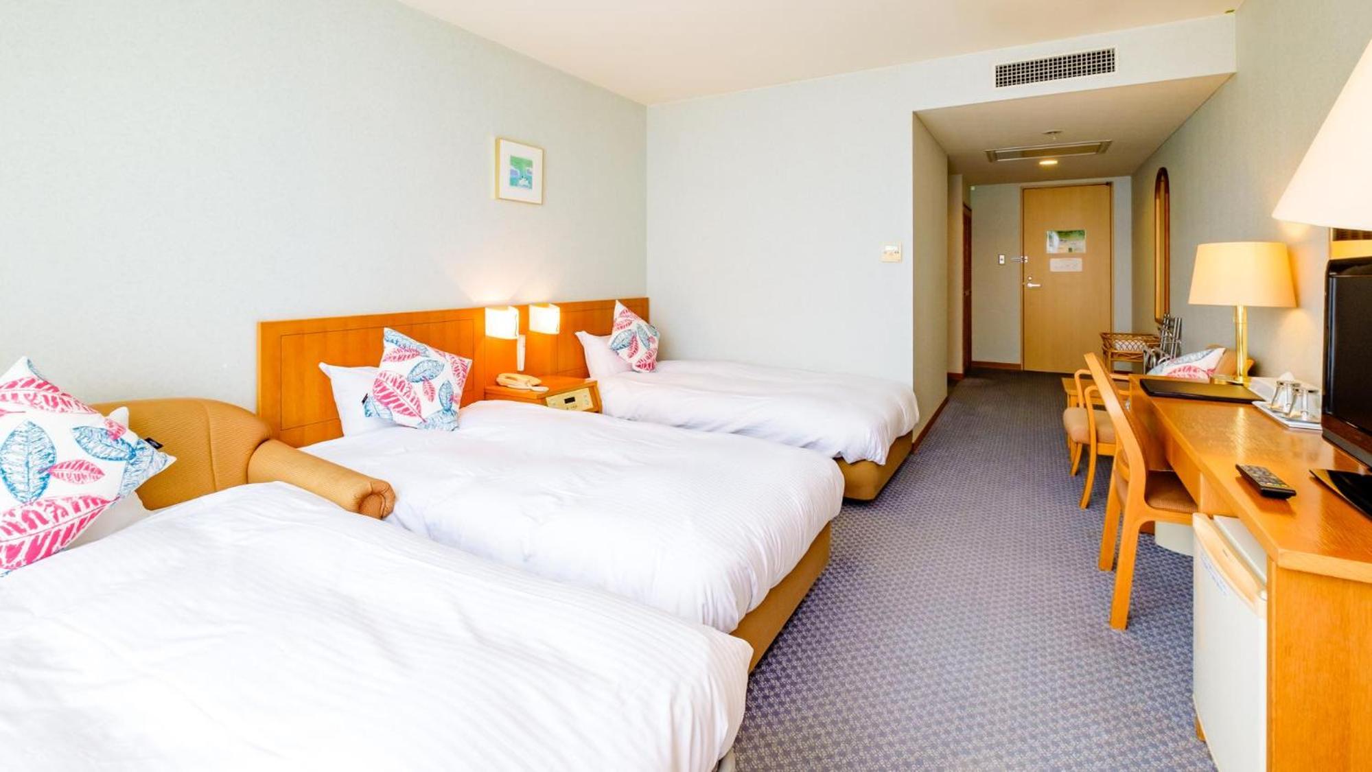Twin Room - Photo 1