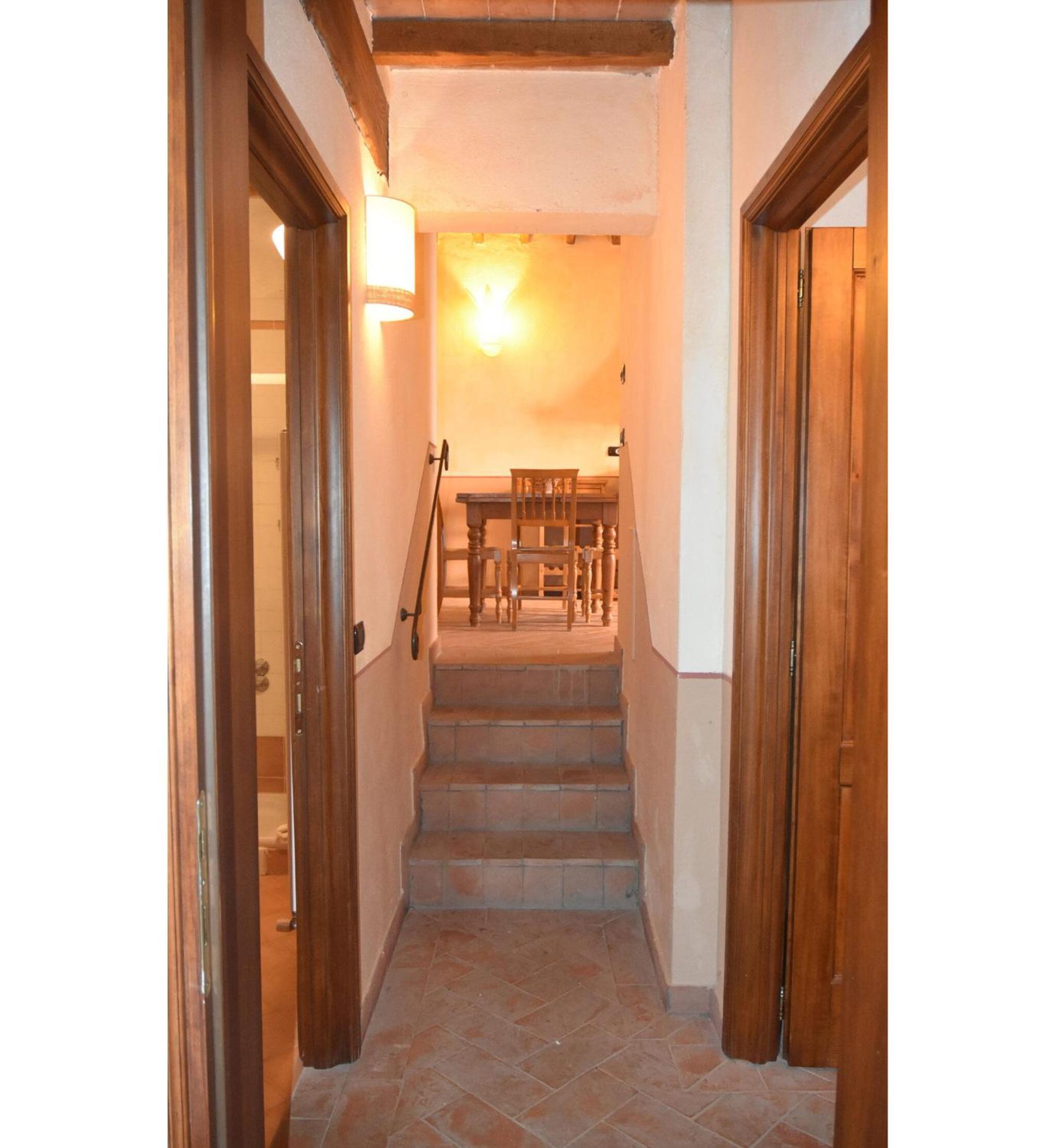 Apartment 6 photo 1
