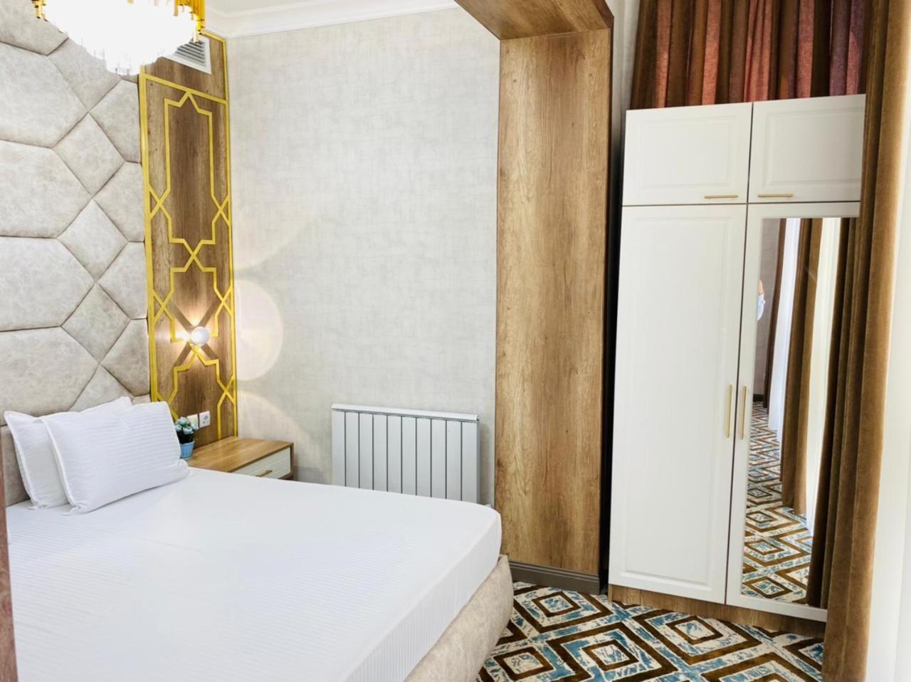 Deluxe Double Room photo 2