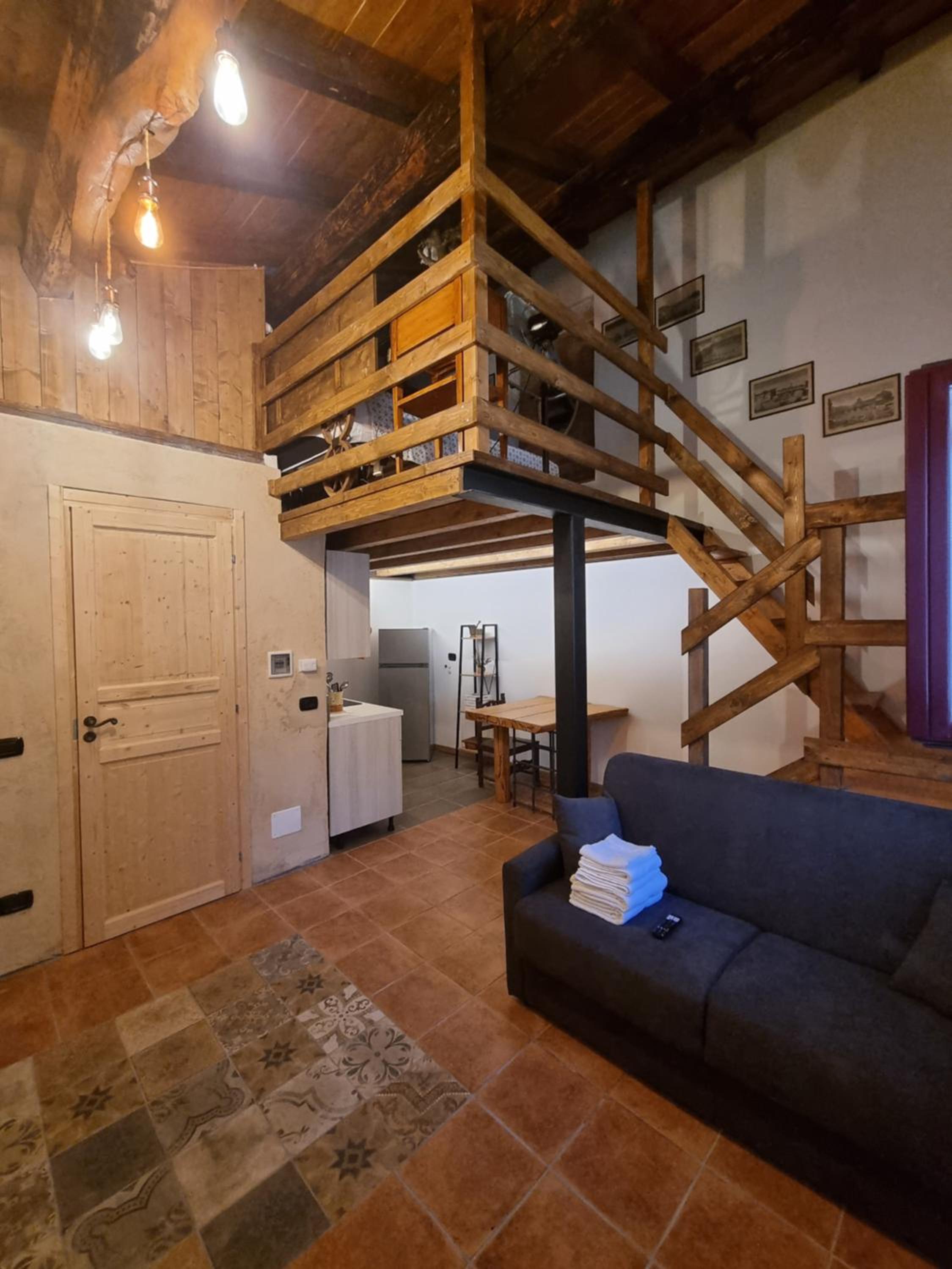Maisonette - Photo 1