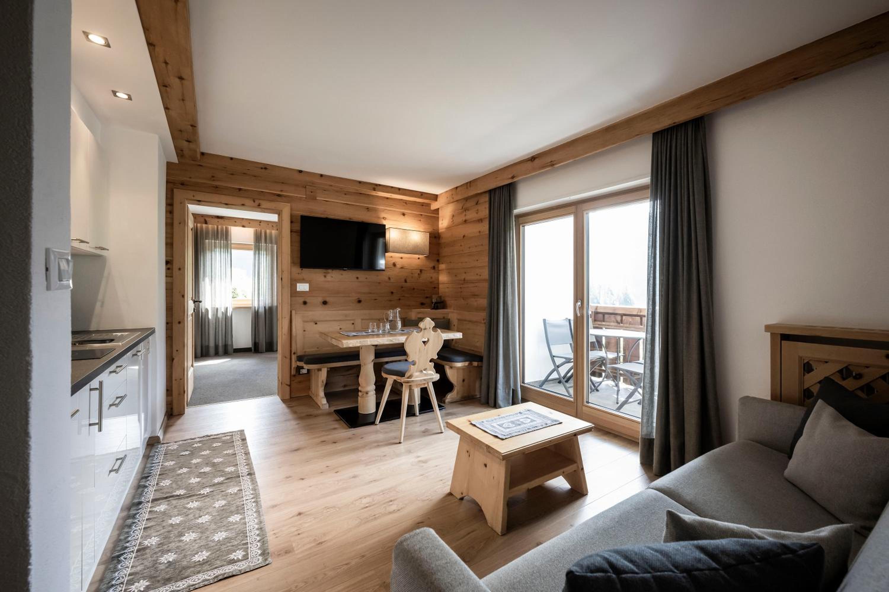 One-Bedroom Apartment (2 Adults) photo 2
