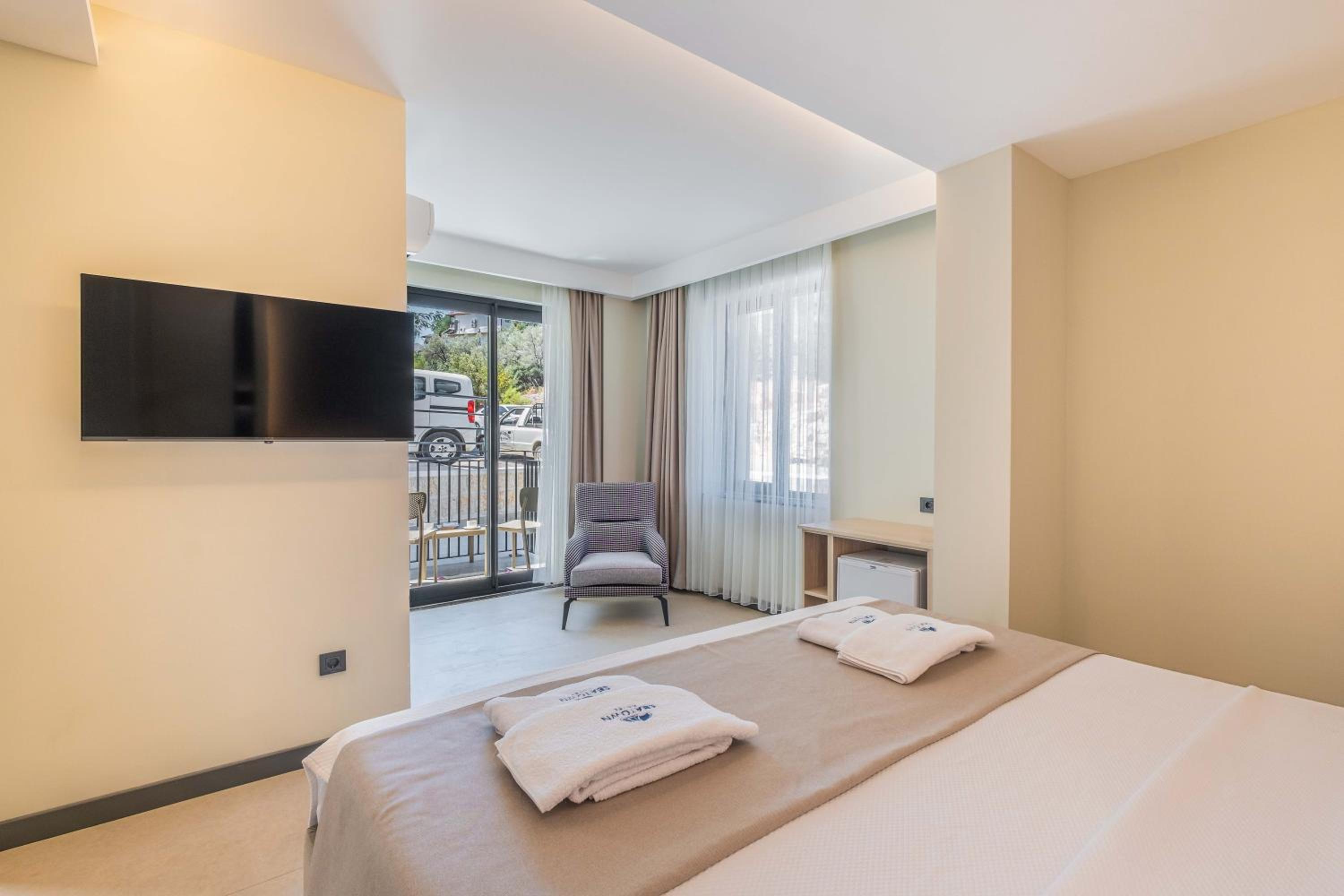 Deluxe Double Room - Photo 6