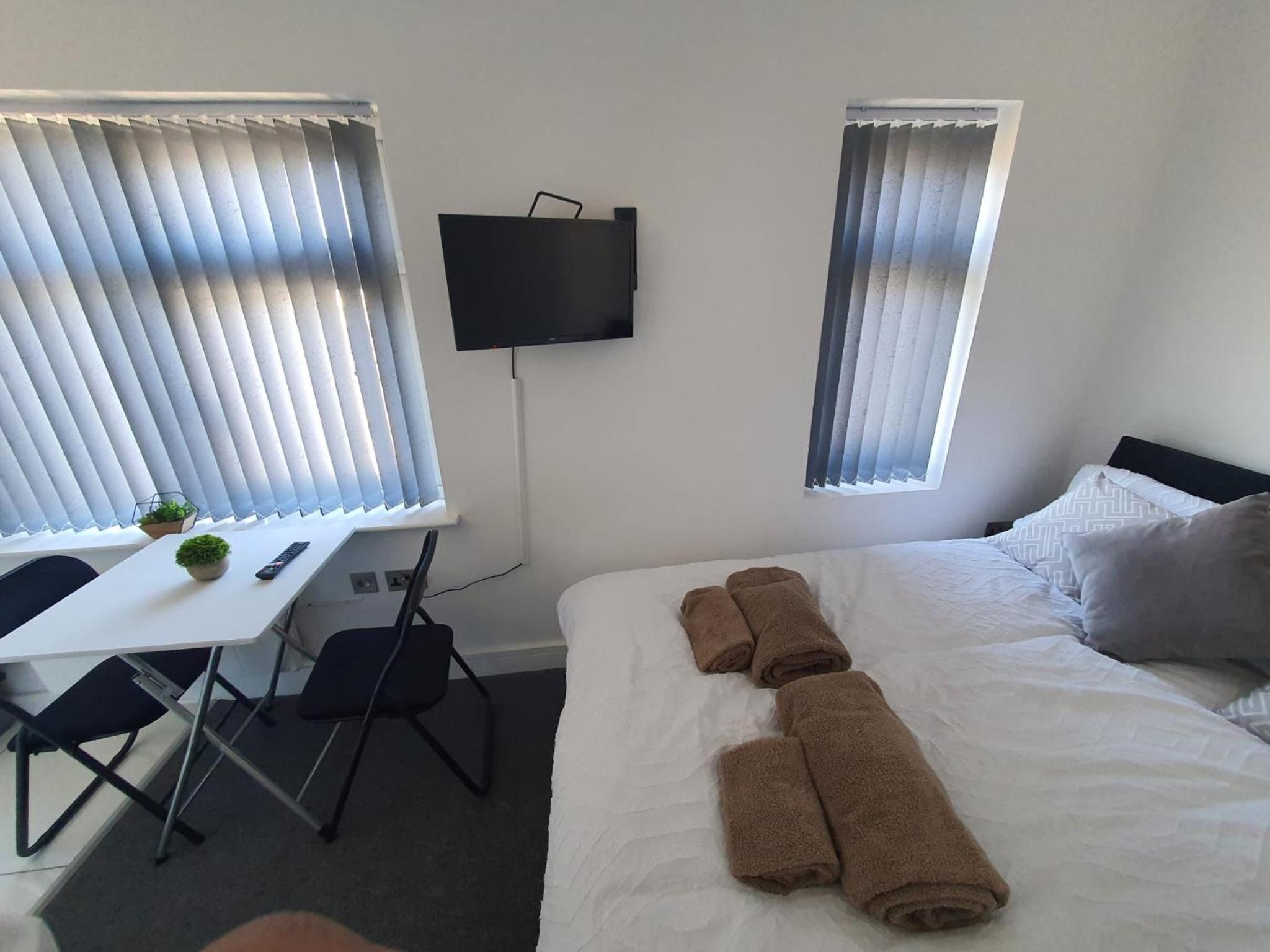 Double Room with Private Bathroom