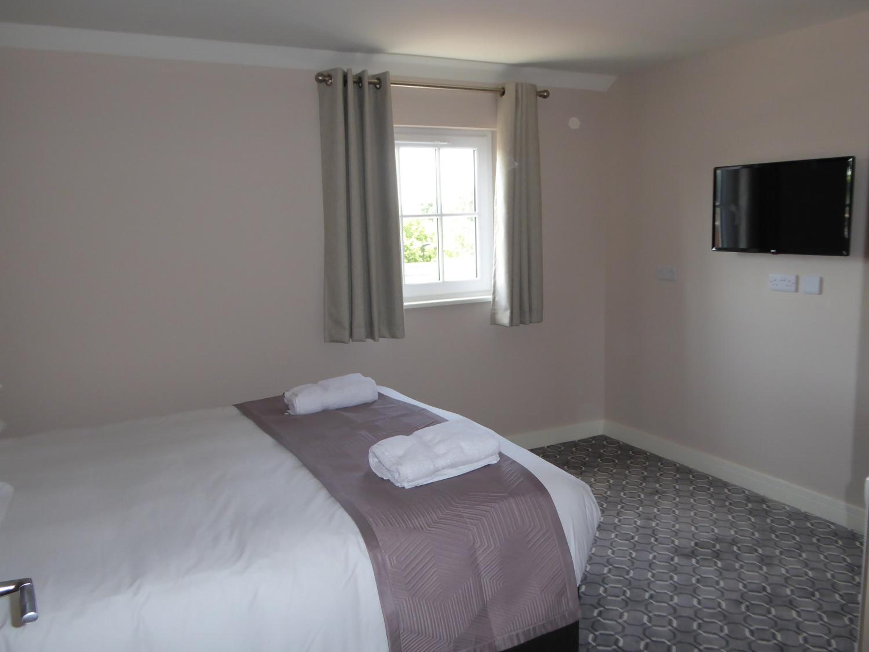 Deluxe King Room photo 2