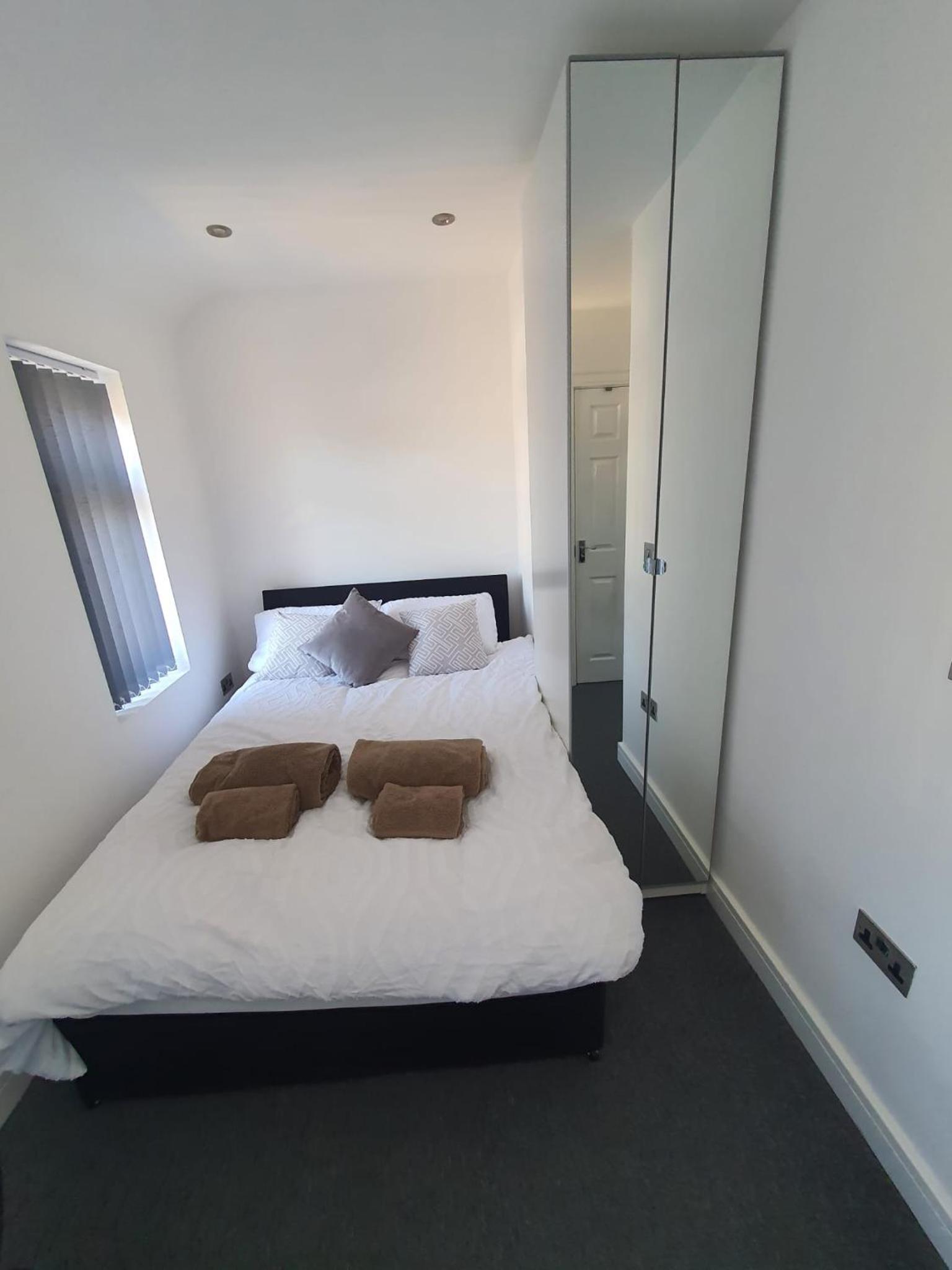 Double Room with Private Bathroom photo 3