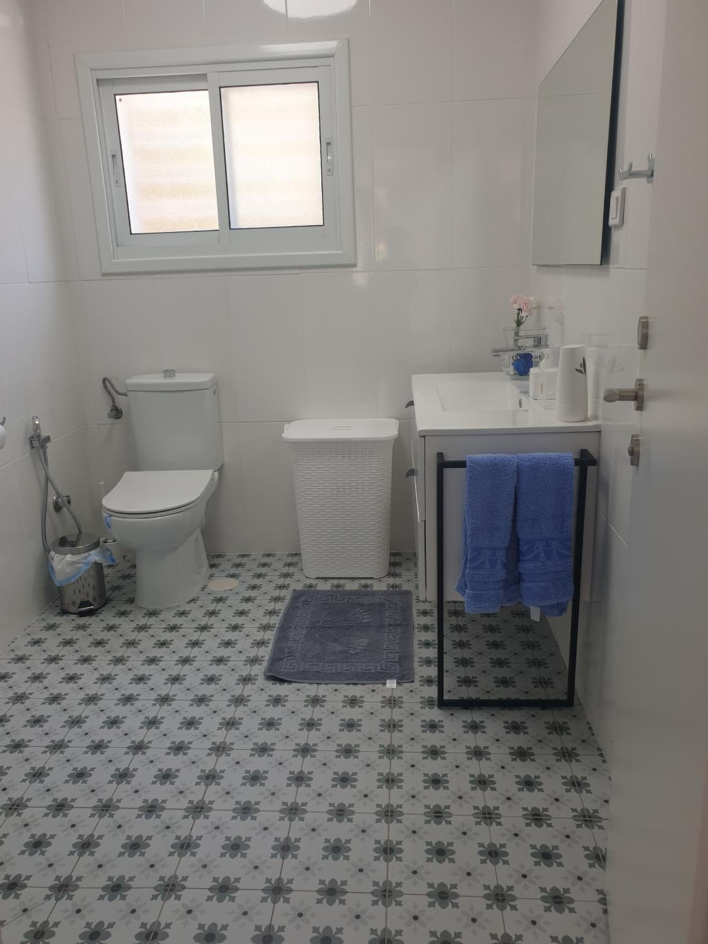 Two-Bedroom Apartment - Photo 6