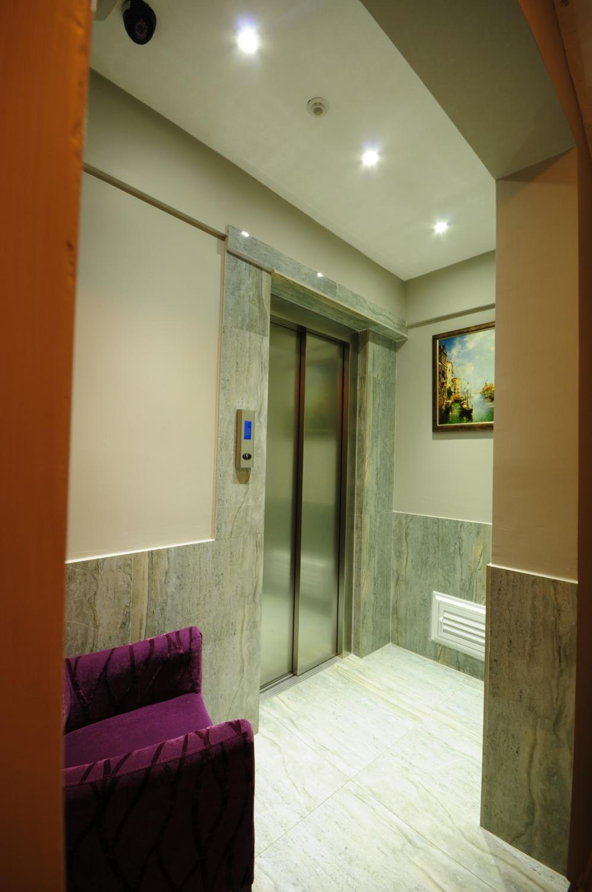 Connecting Family Suite