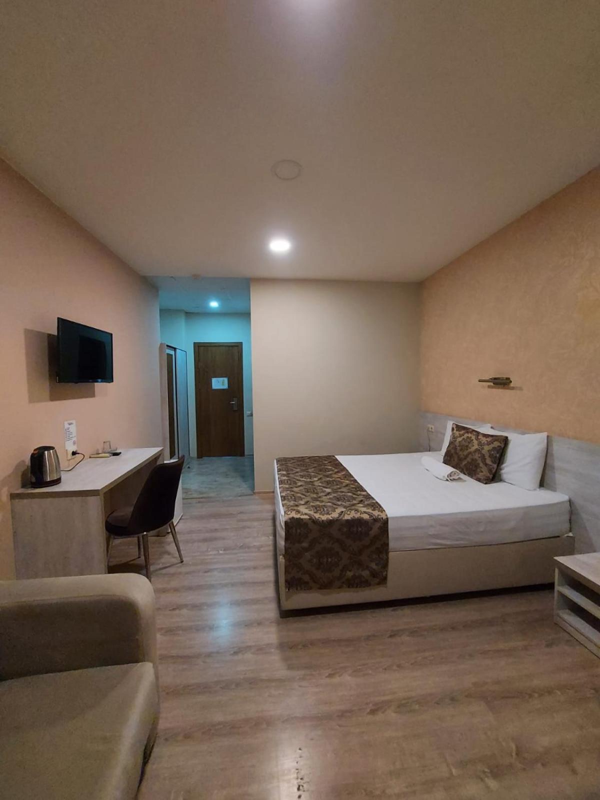 Double Room photo 3