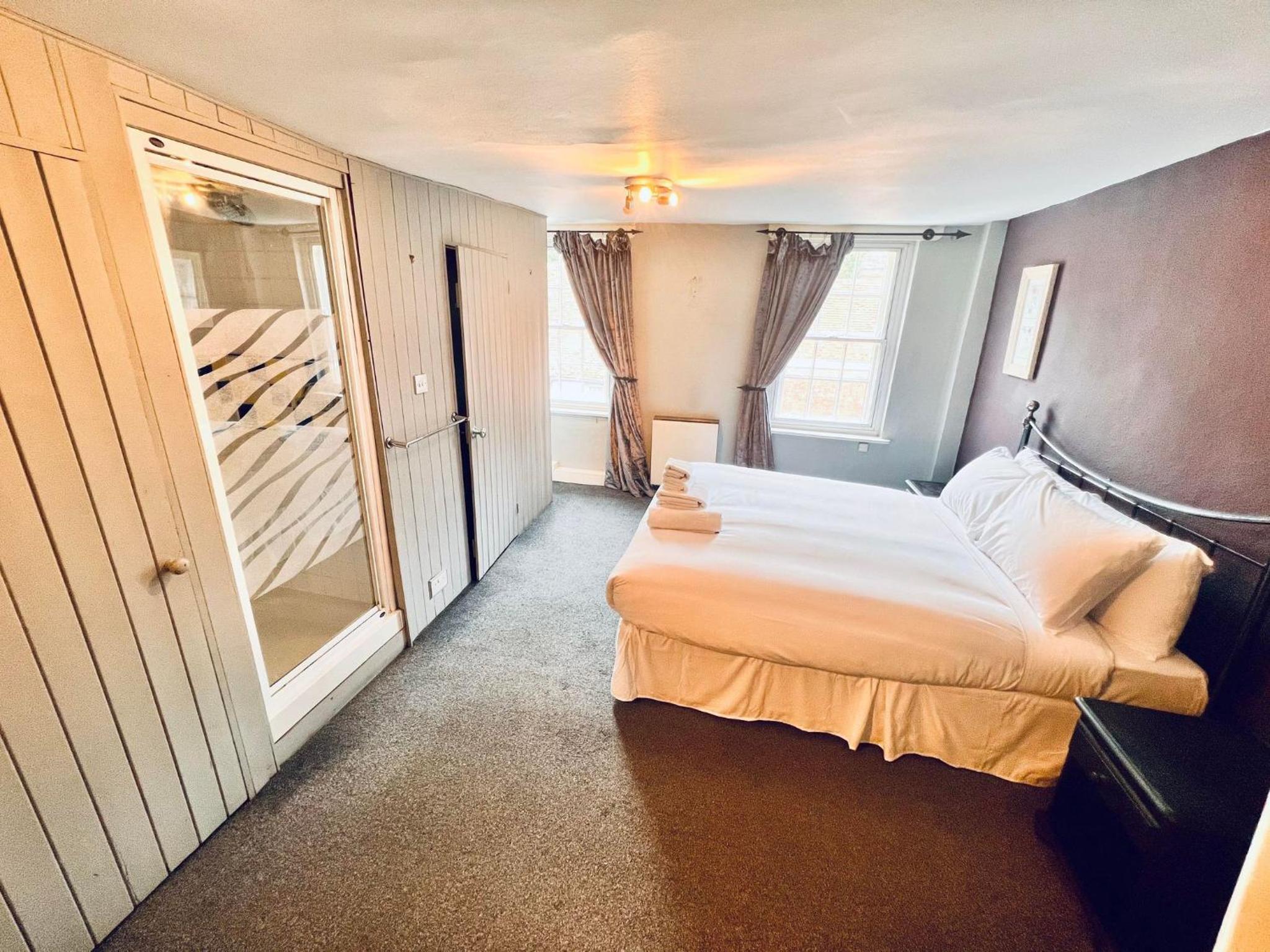 Double Room photo 3