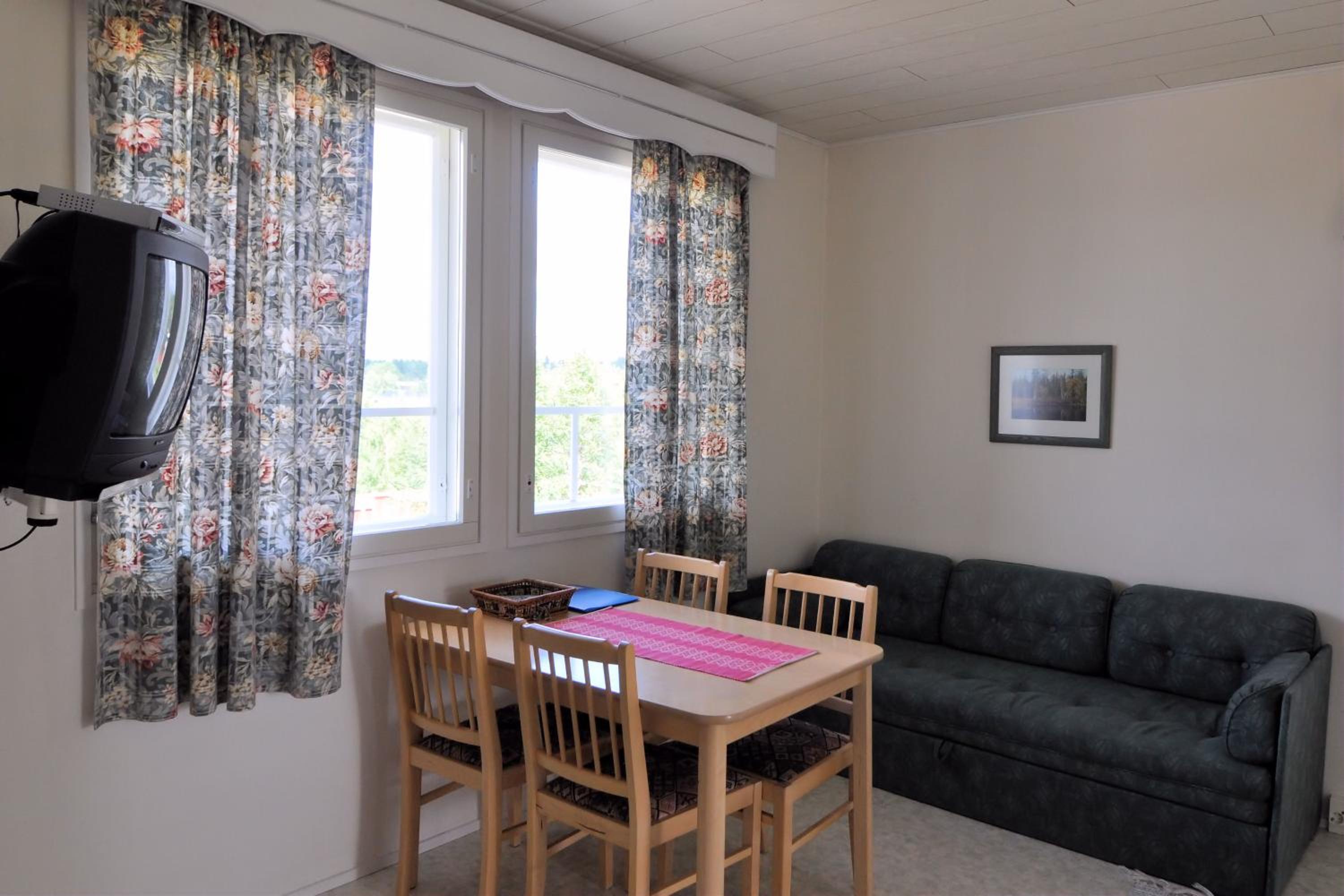 Apartment with Sauna - Photo 13