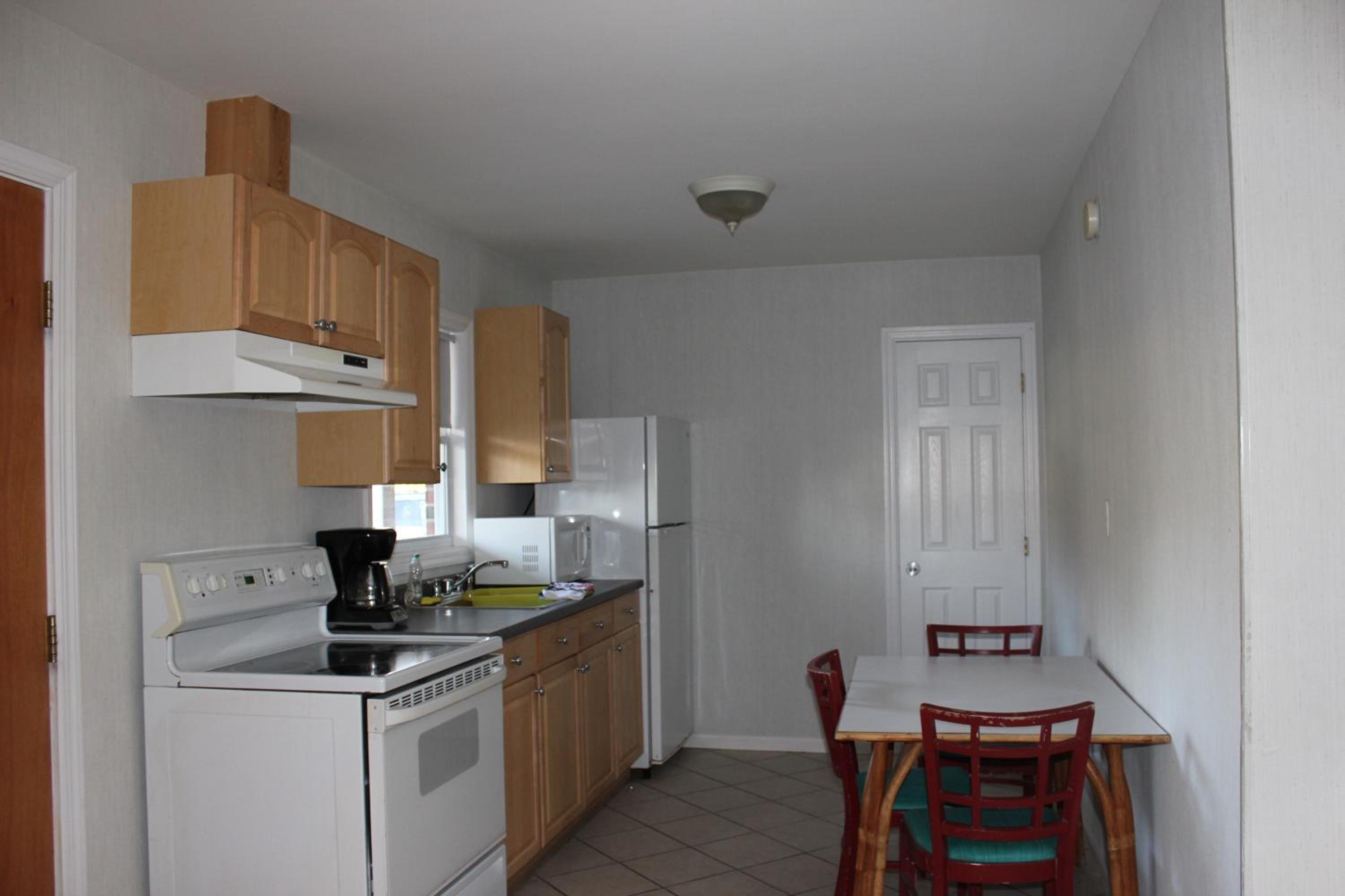 Two Double Beds with Kitchen photo 2