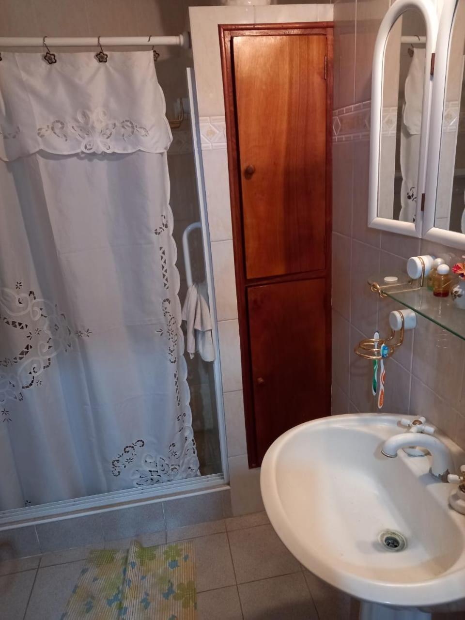 Two-Bedroom House photo 2
