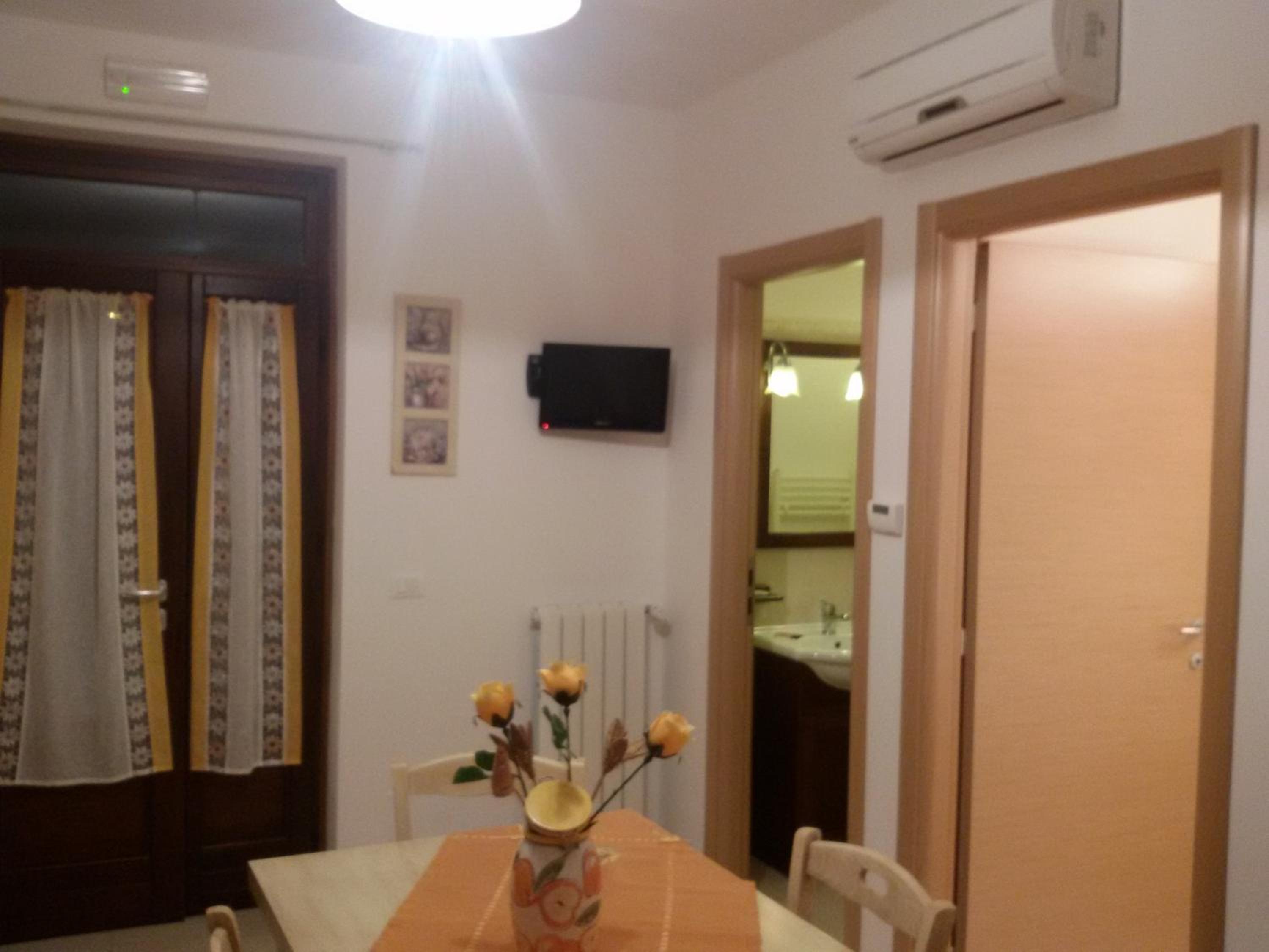 Apartment with Garden View