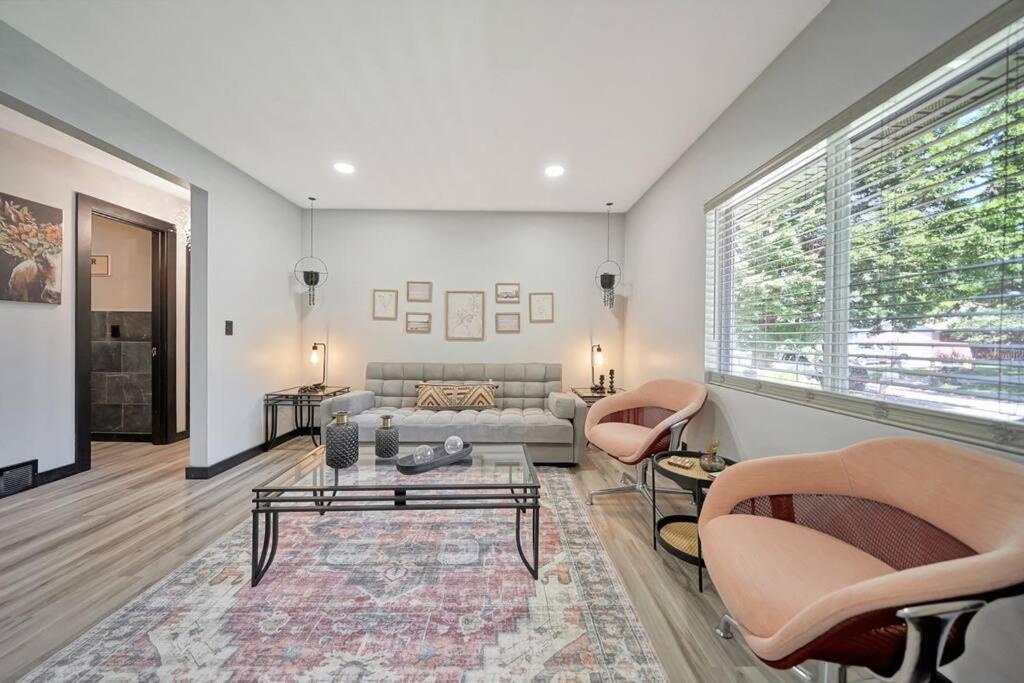 Apartment photo 1