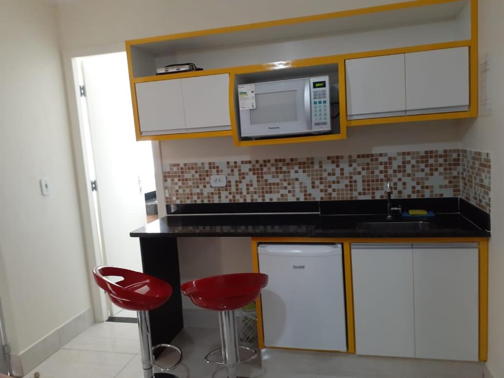 Double Room with Private Bathroom - Photo 2