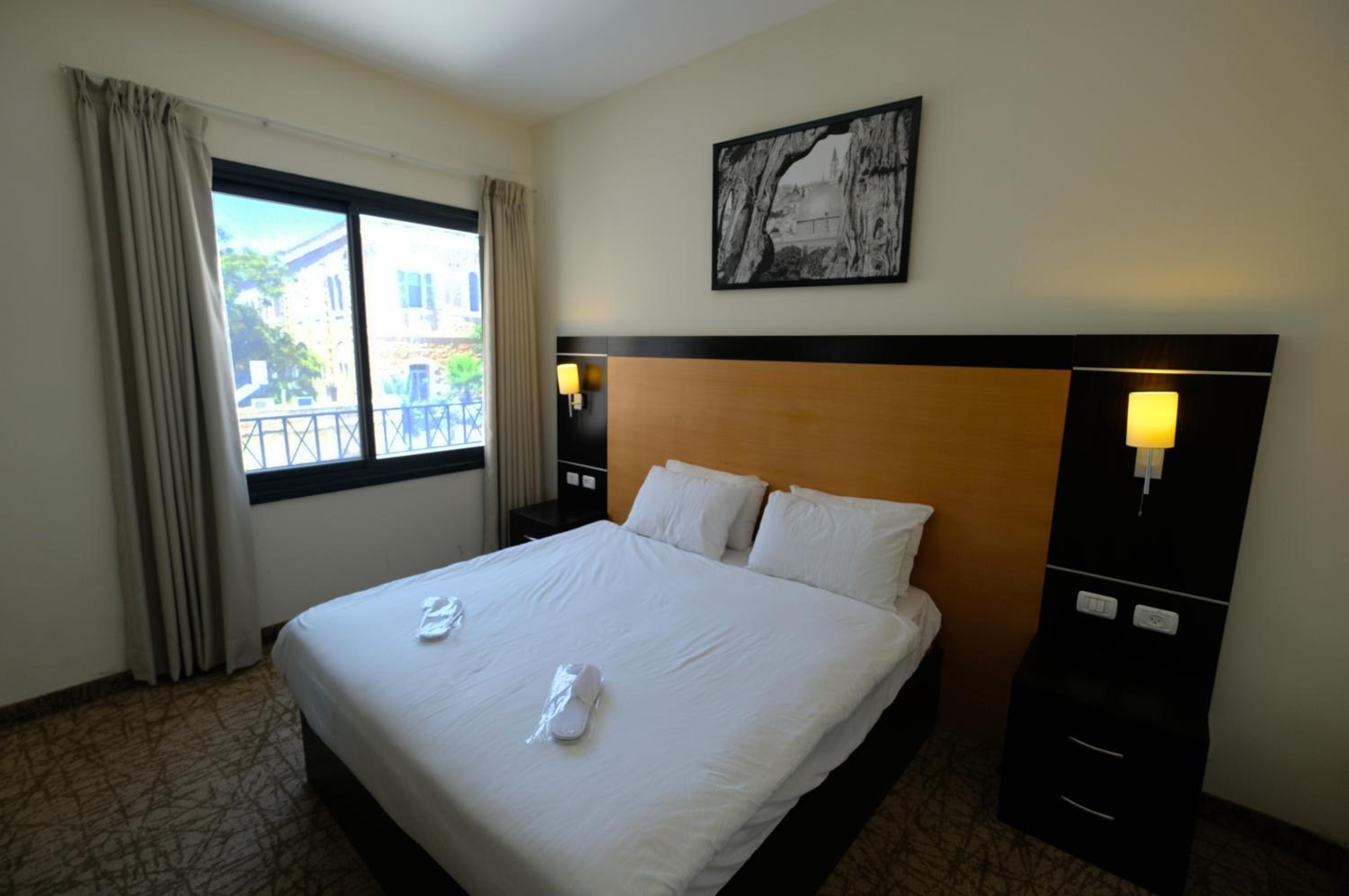 Standard Quadruple Room - Photo 3