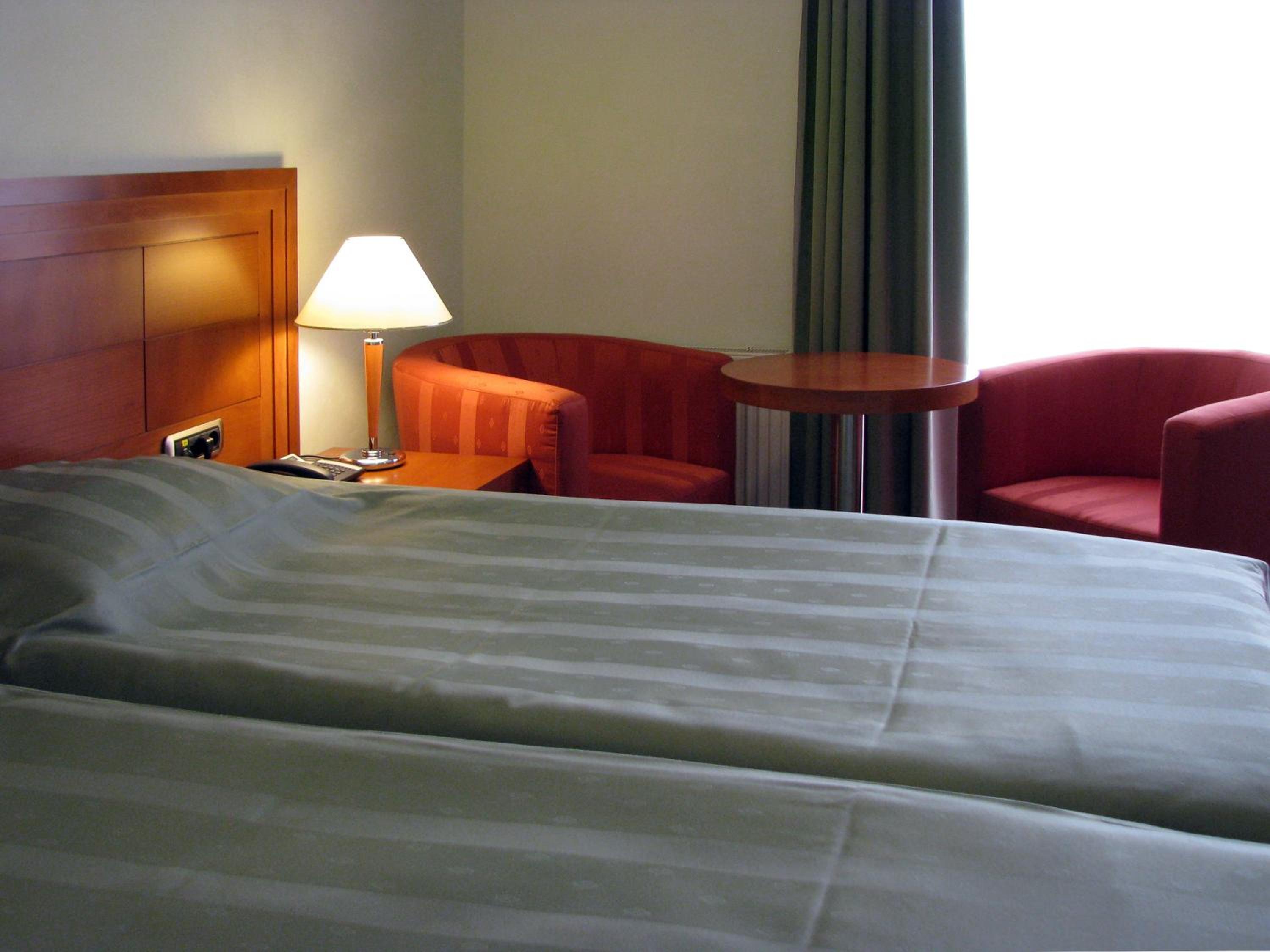 Standard Double or Twin Room - Photo 4