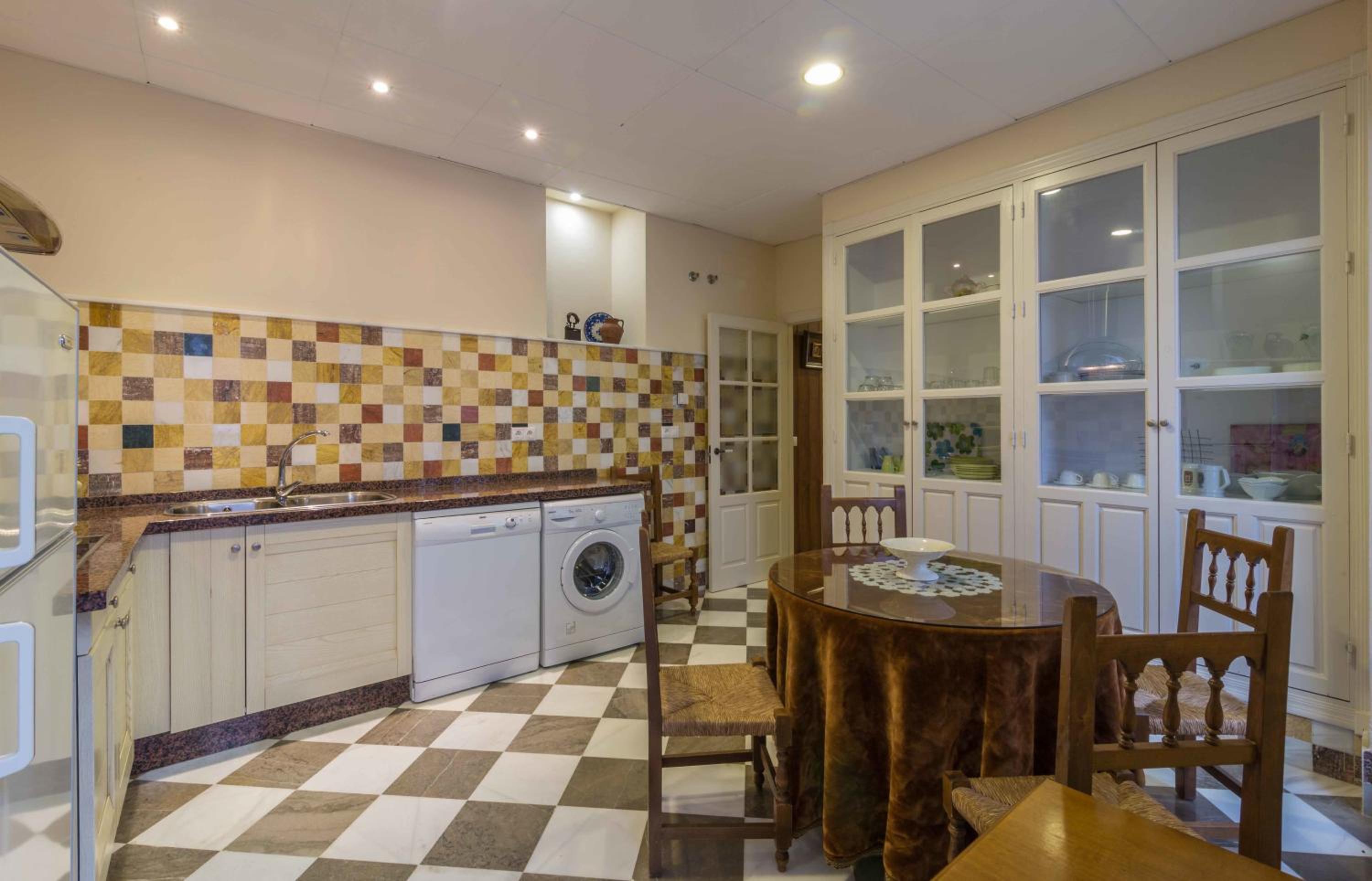 Apartment - Ground Floor - Photo 24