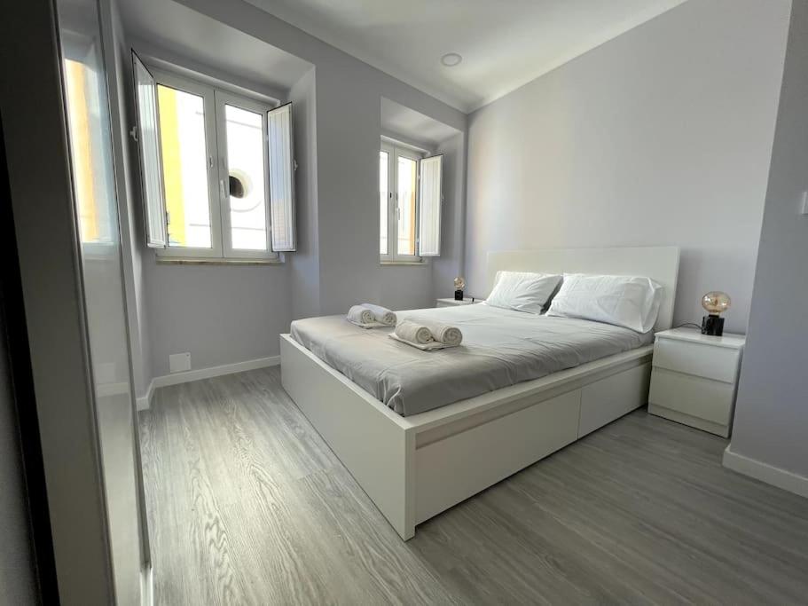 One-Bedroom Apartment photo 3