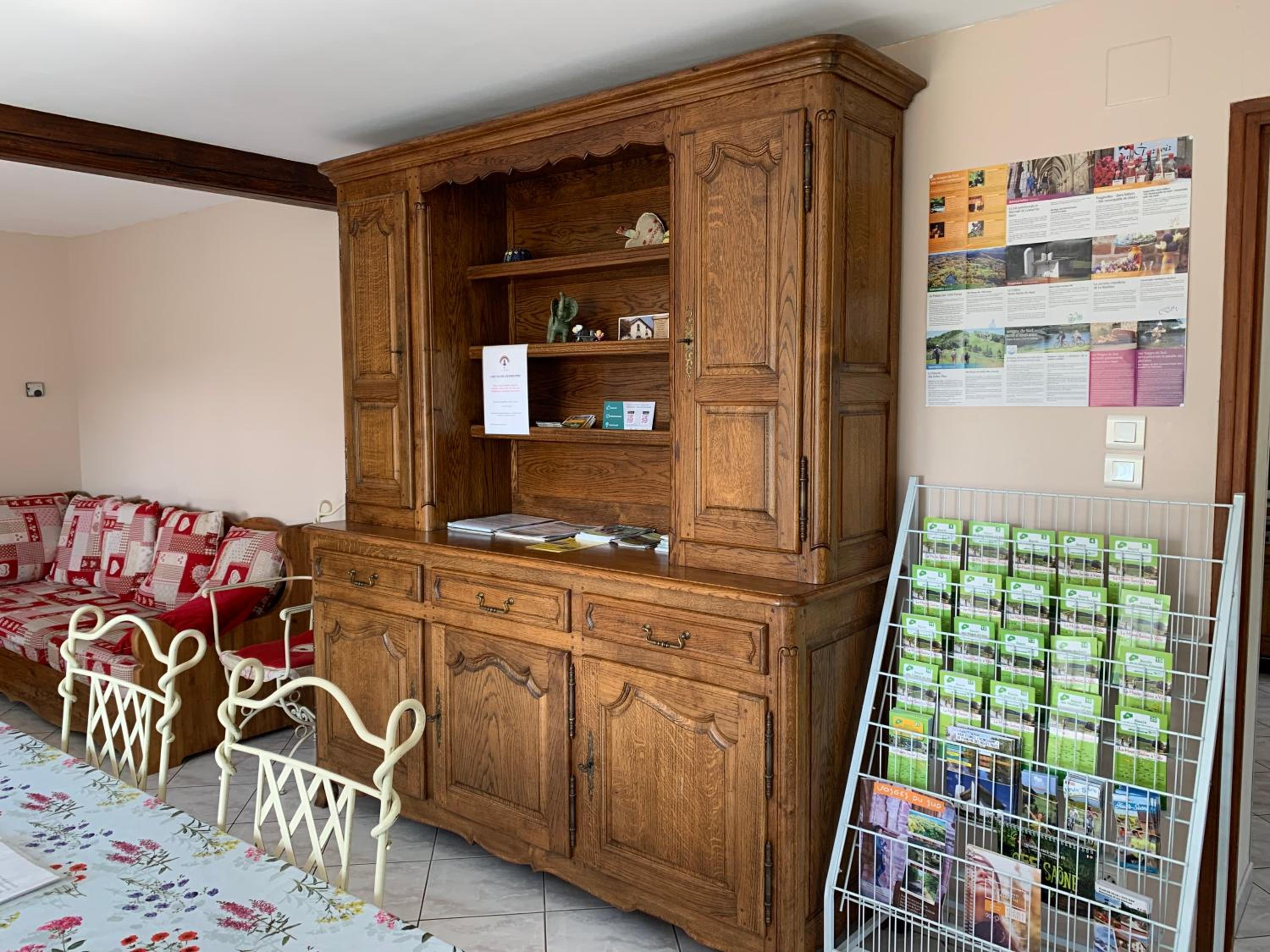 Three-Bedroom House - Photo 24
