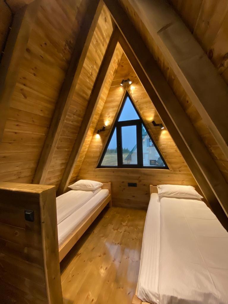 Two-Bedroom House photo 3