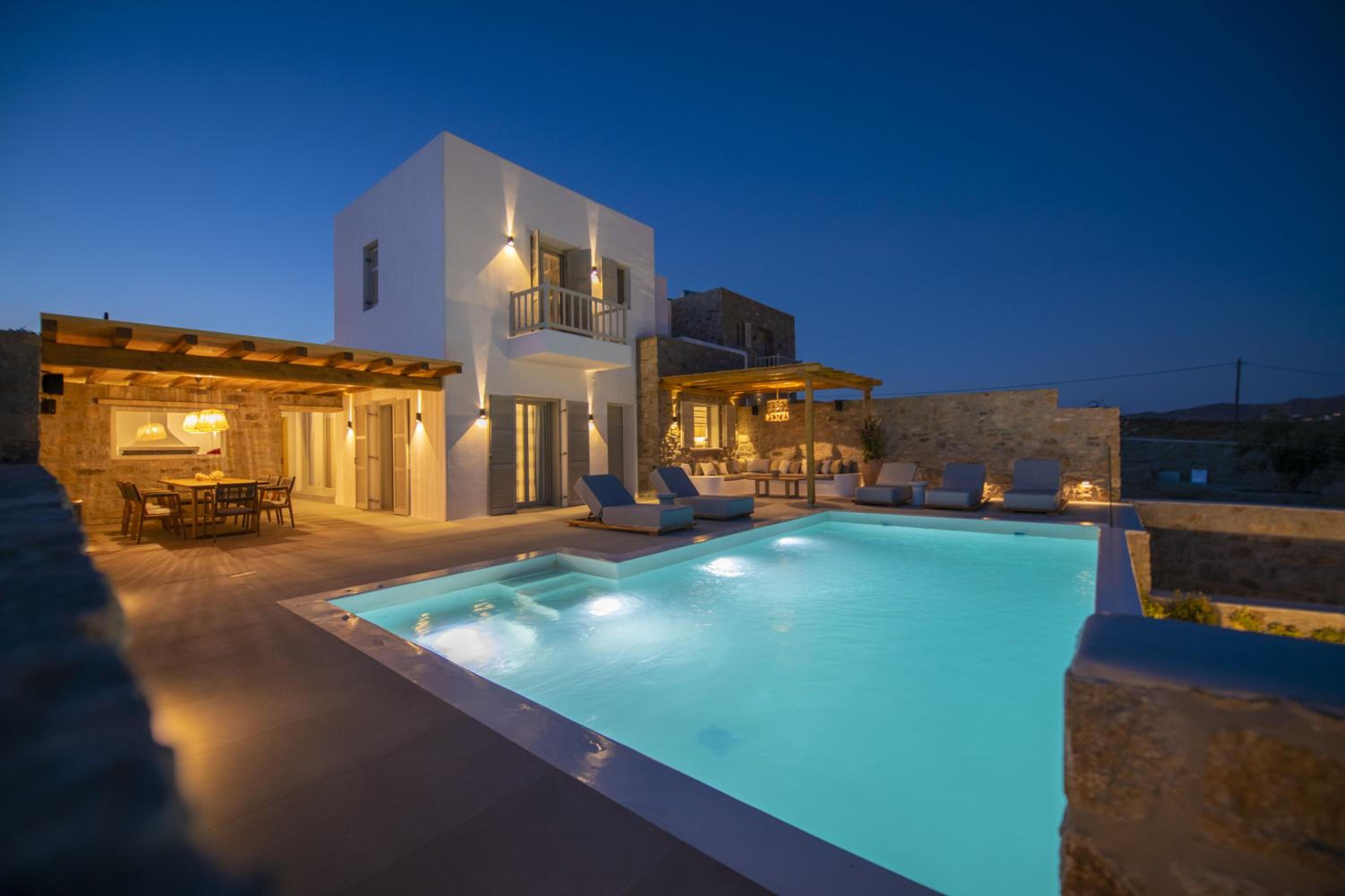 Villa photo 3