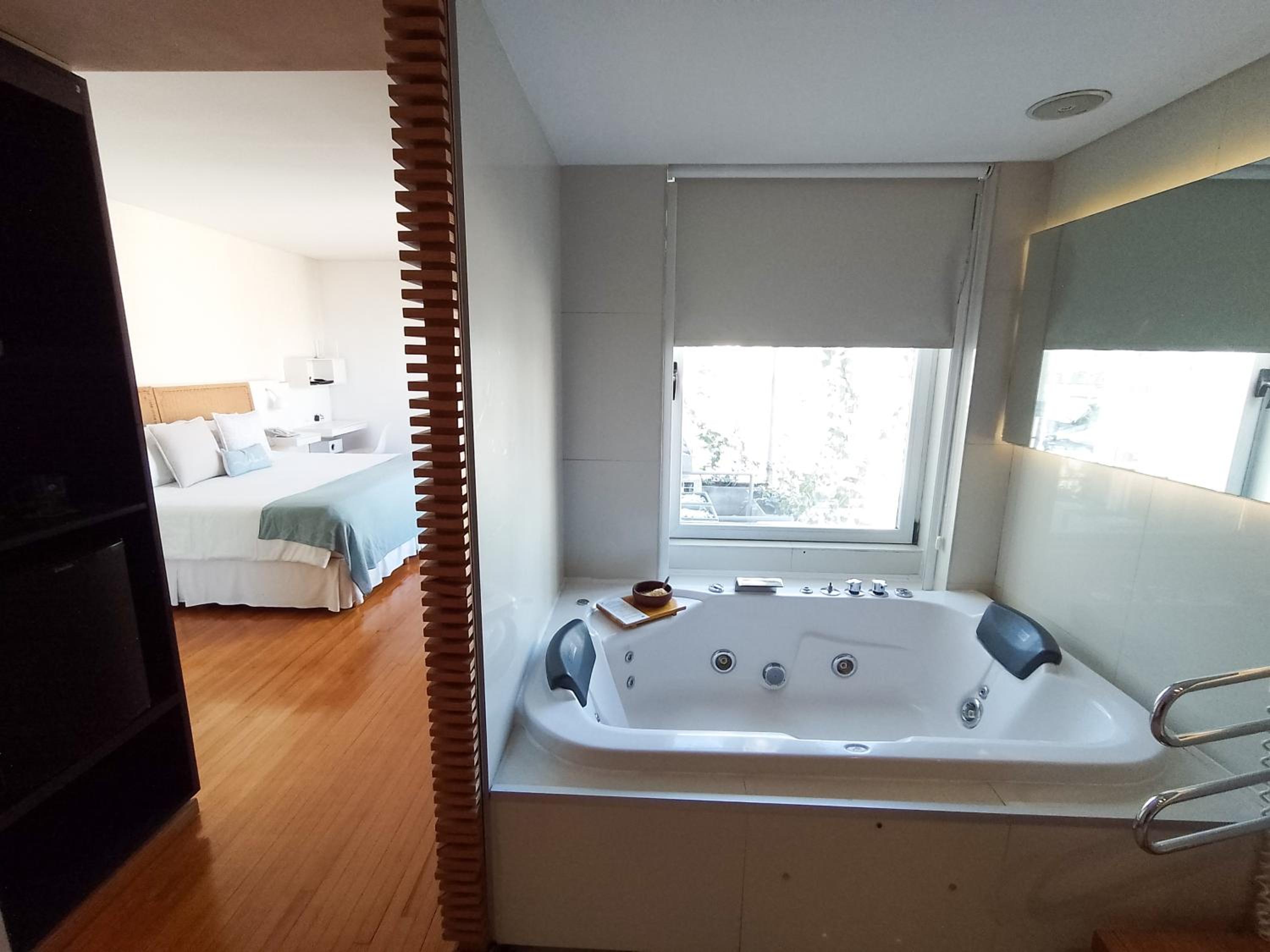 Superior Triple Room photo 2