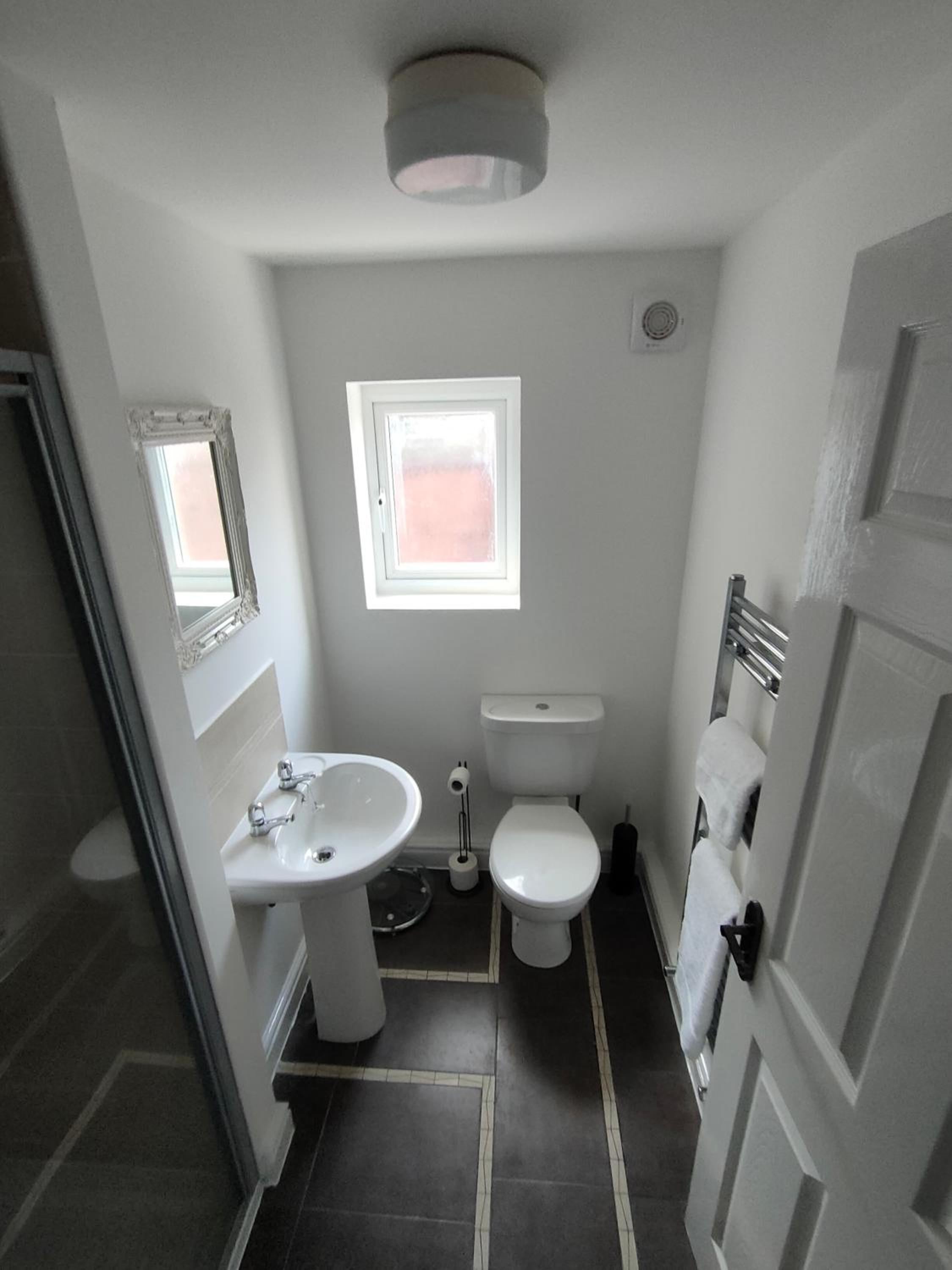 Three-Bedroom Apartment photo 2
