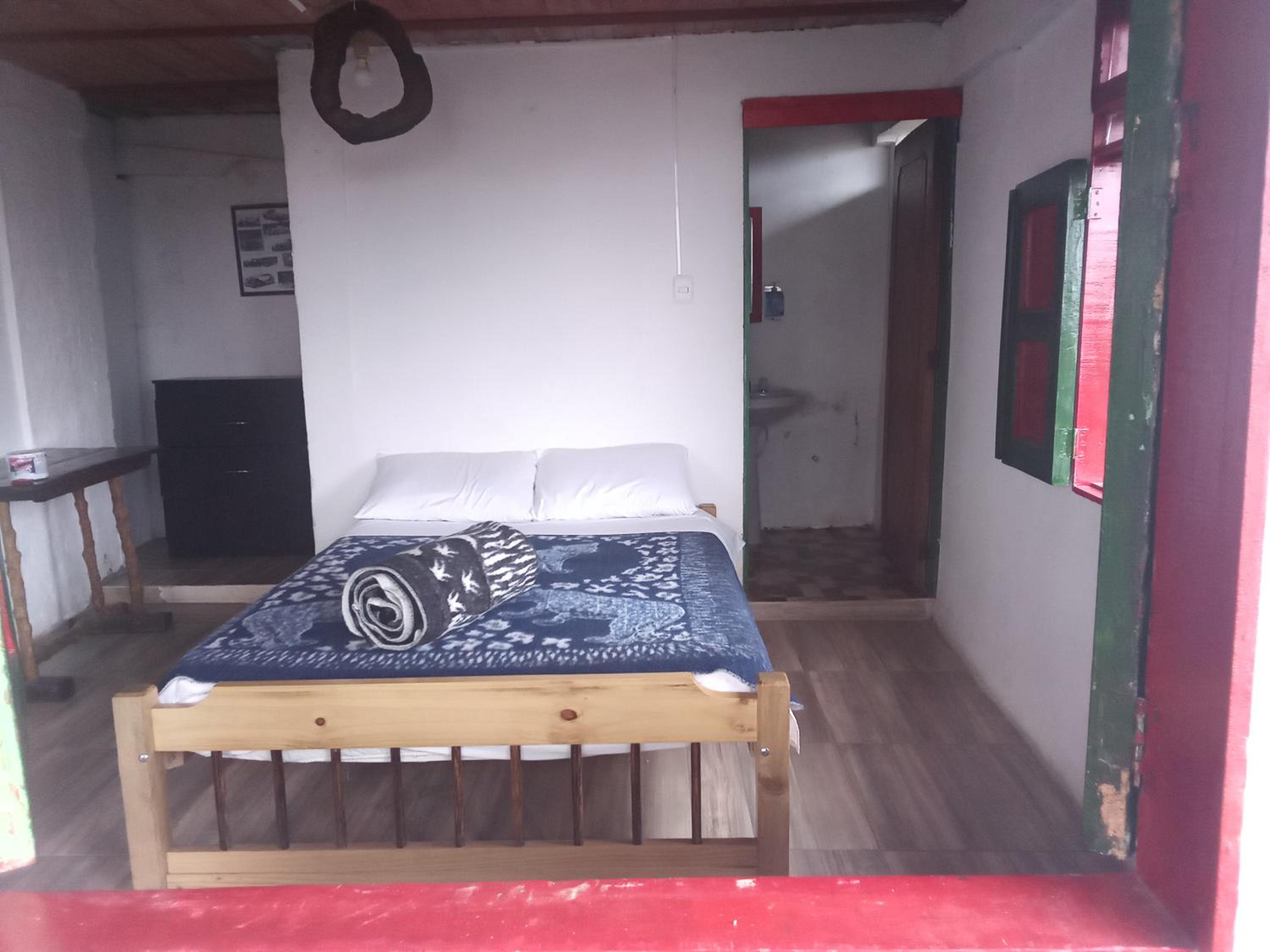 Double Room with Private Bathroom photo 1