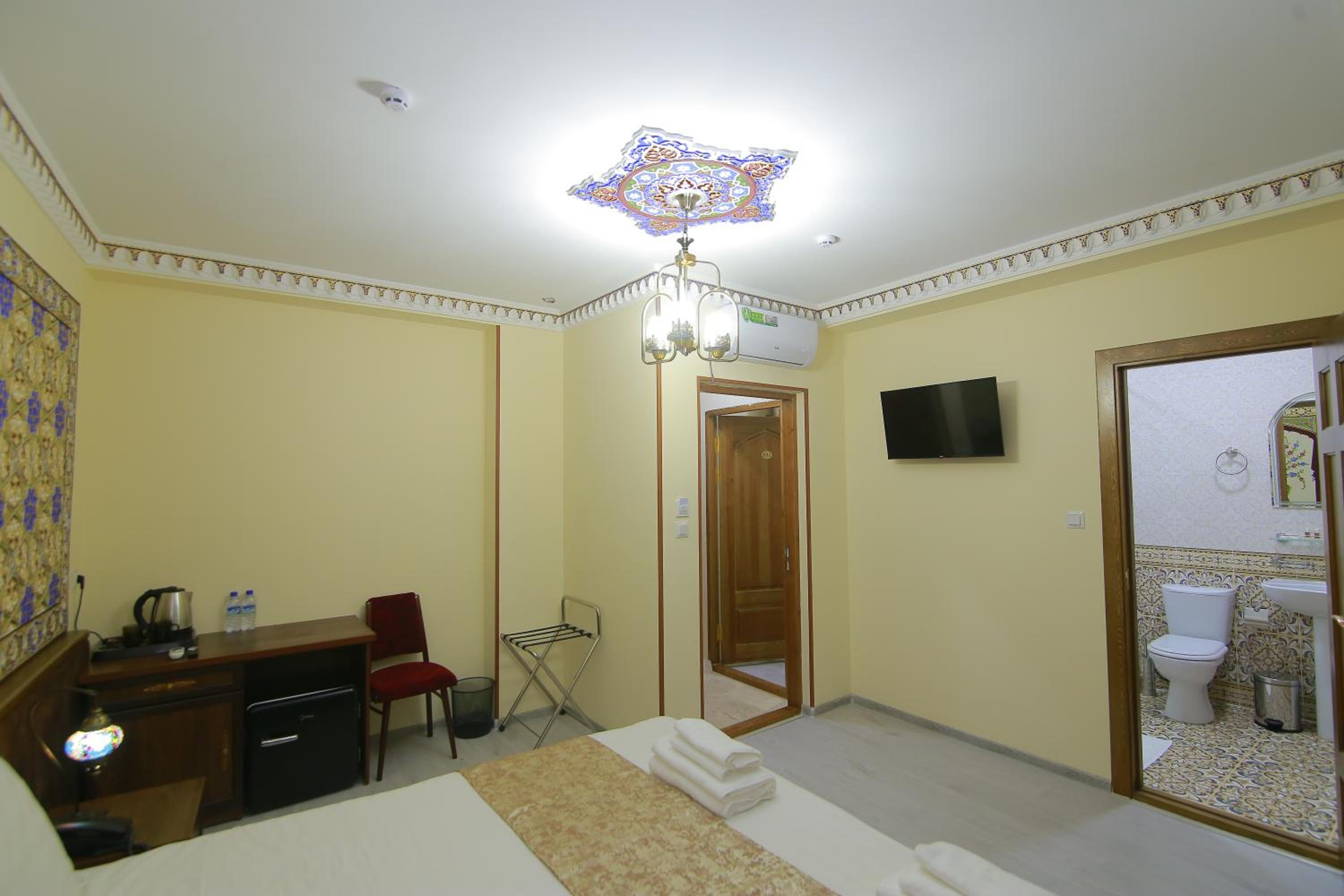 Deluxe Double Or Twin Room With City View photo 1