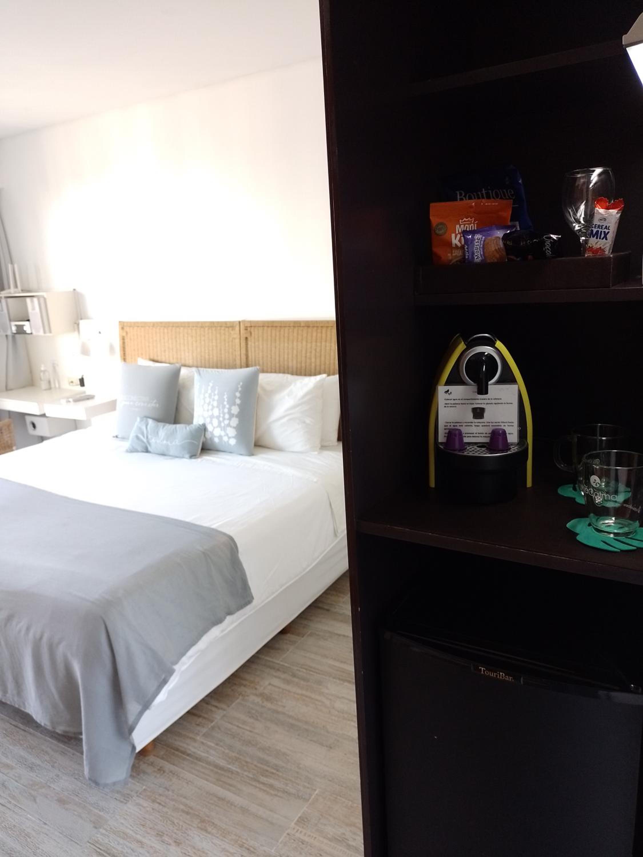 Superior Triple Room photo 3