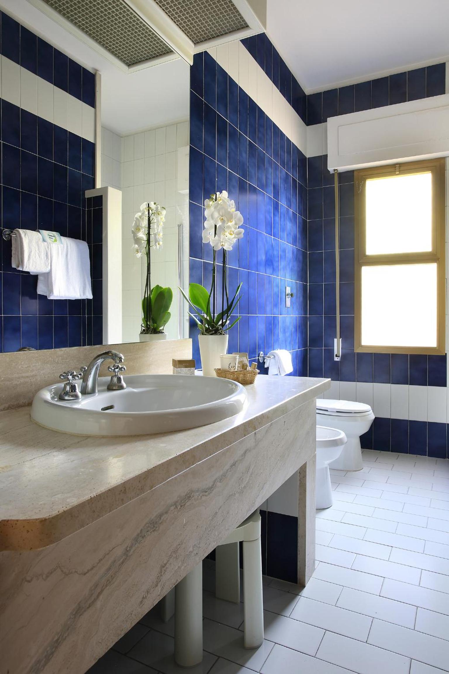 Superior Triple Room - Photo 3