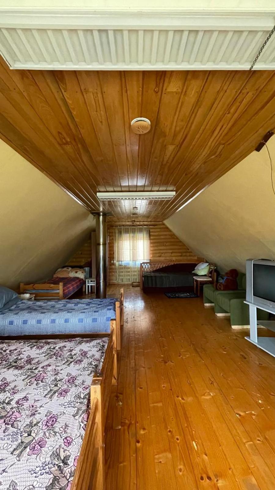 One-Bedroom House photo 2