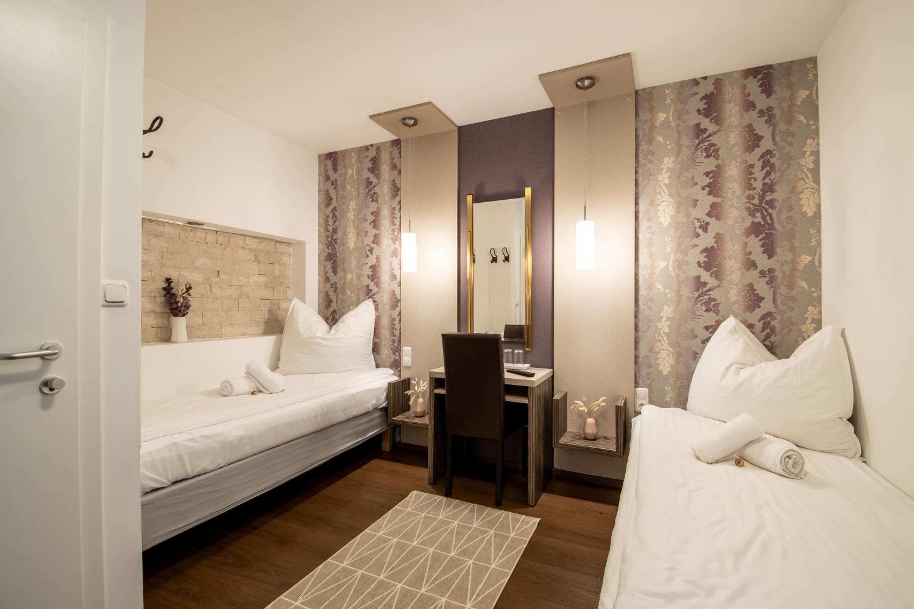 Twin Room photo 1