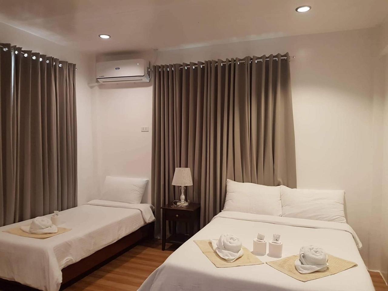 Double Room with Terrace - Photo 3