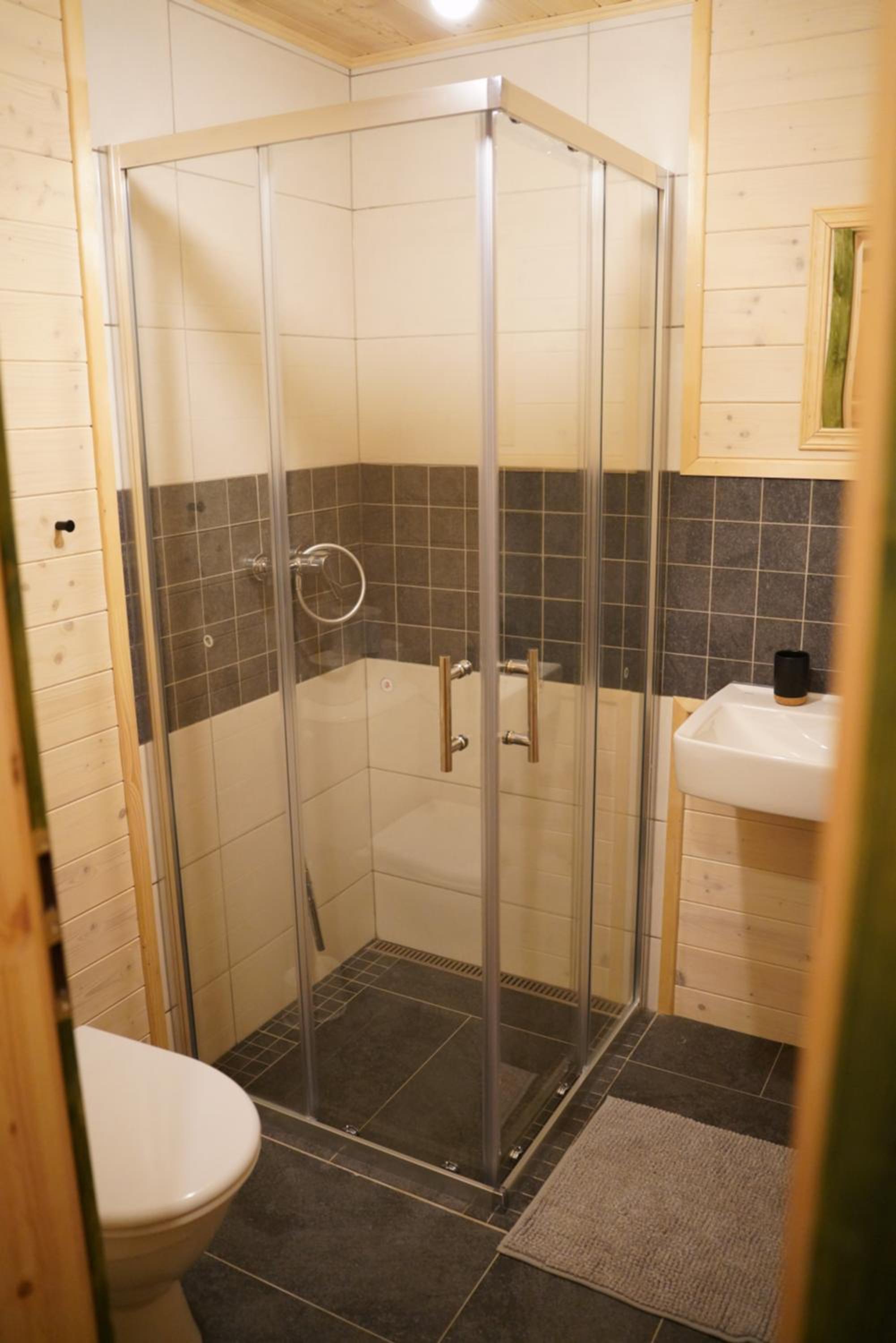 One-Bedroom Suite photo 3