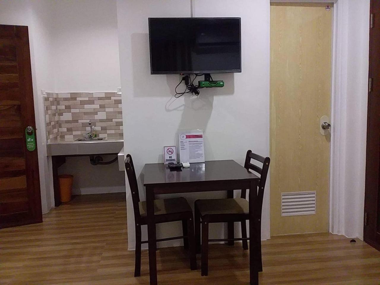 Double Room with Terrace - Photo 5