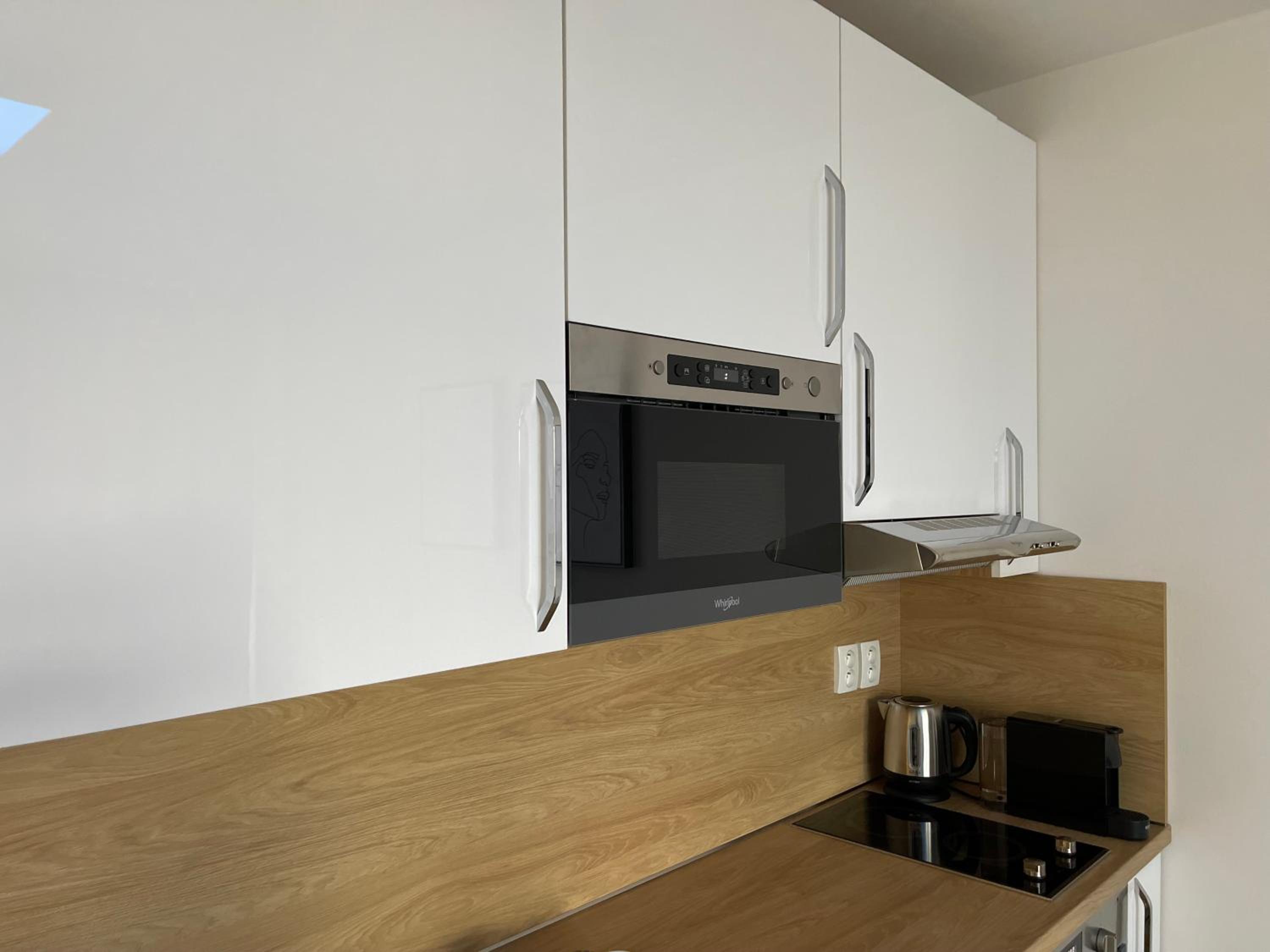 One-Bedroom Apartment - Photo 24