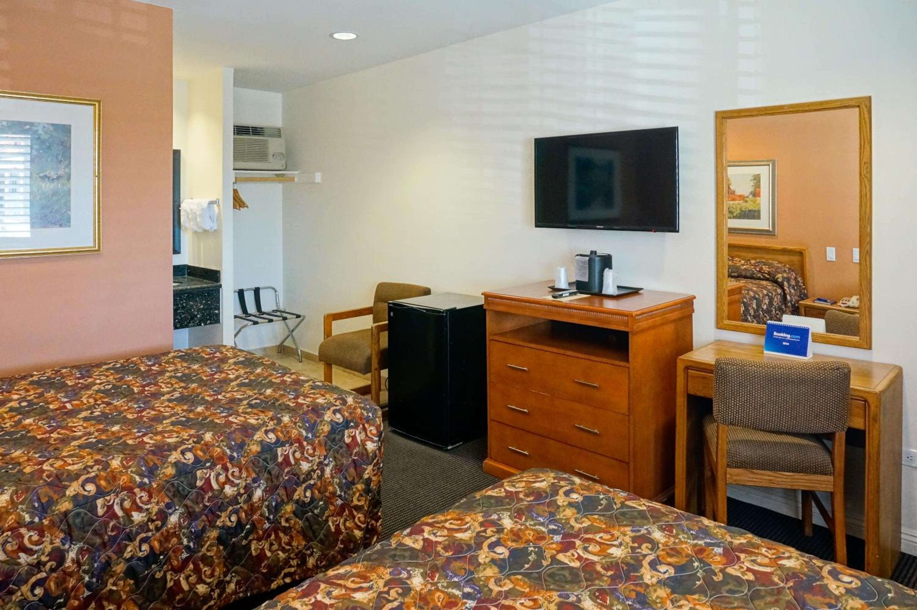 Double Room with Two Double Beds