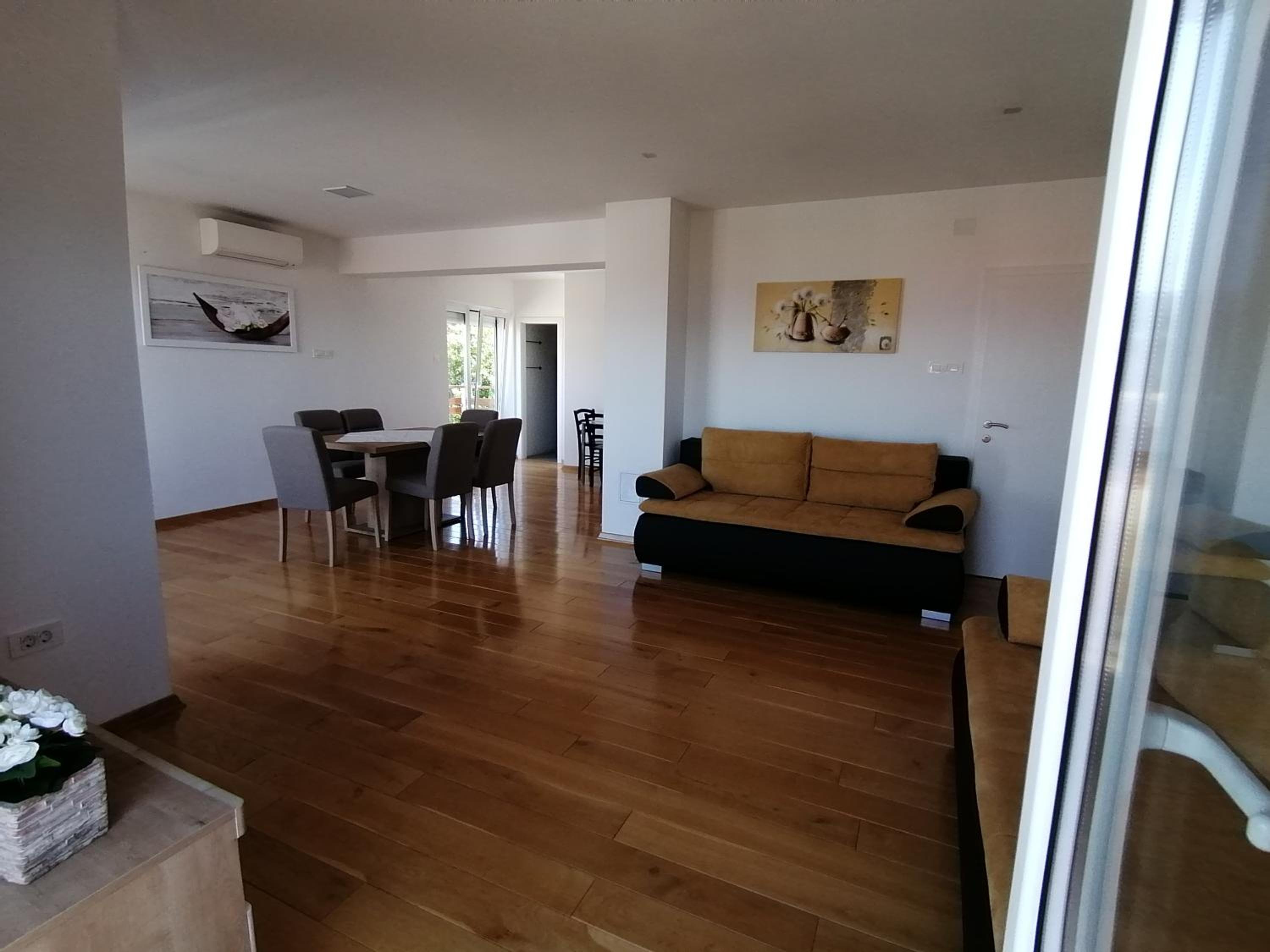 Apartment with Sea View
